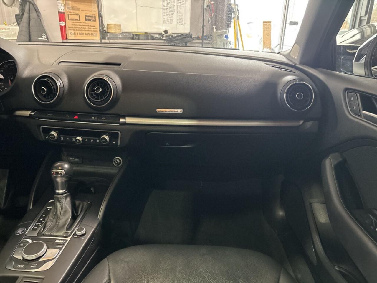 2020 Audi A3 Leather/NAVI/Sunroof/B Cam/ Bluetooth /Cruise Cont Photo