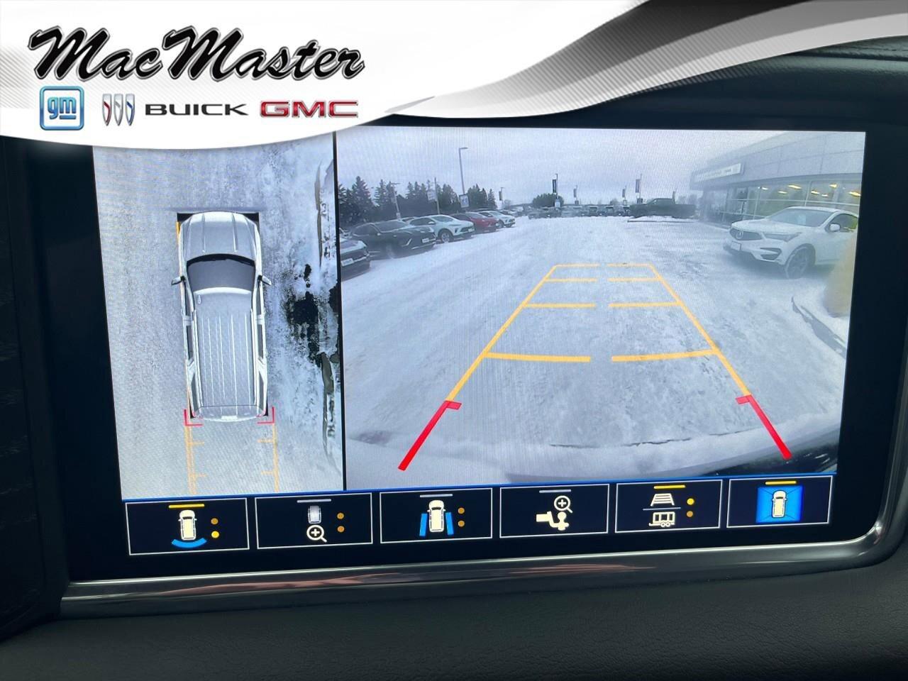 2021 GMC Yukon DenaliDENALI, 6.2L V8, ALLOYS, LEATHER, REAR ENTRA Photo