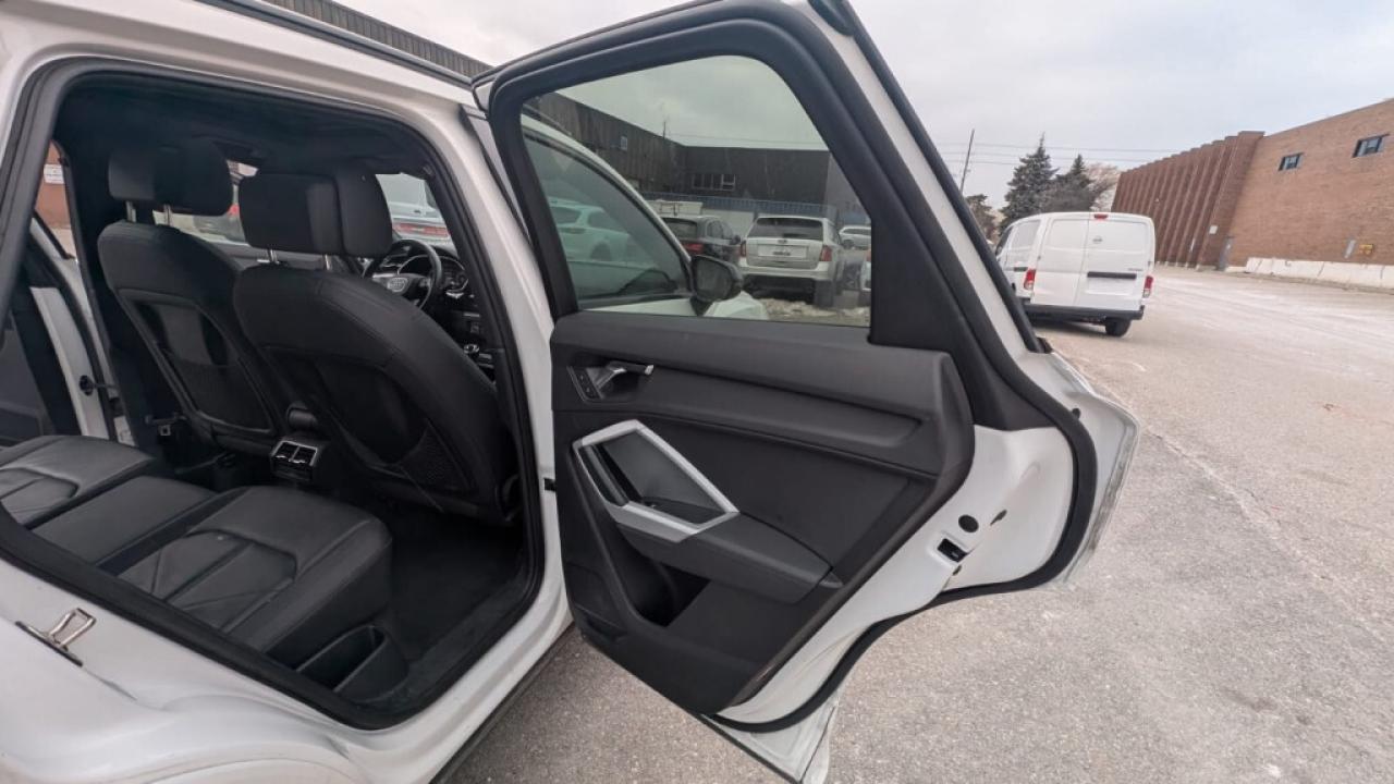 2022 Audi Q3 Quattro/NAVI/Sunroof/Car Play/Leather/Clean Carfax Photo