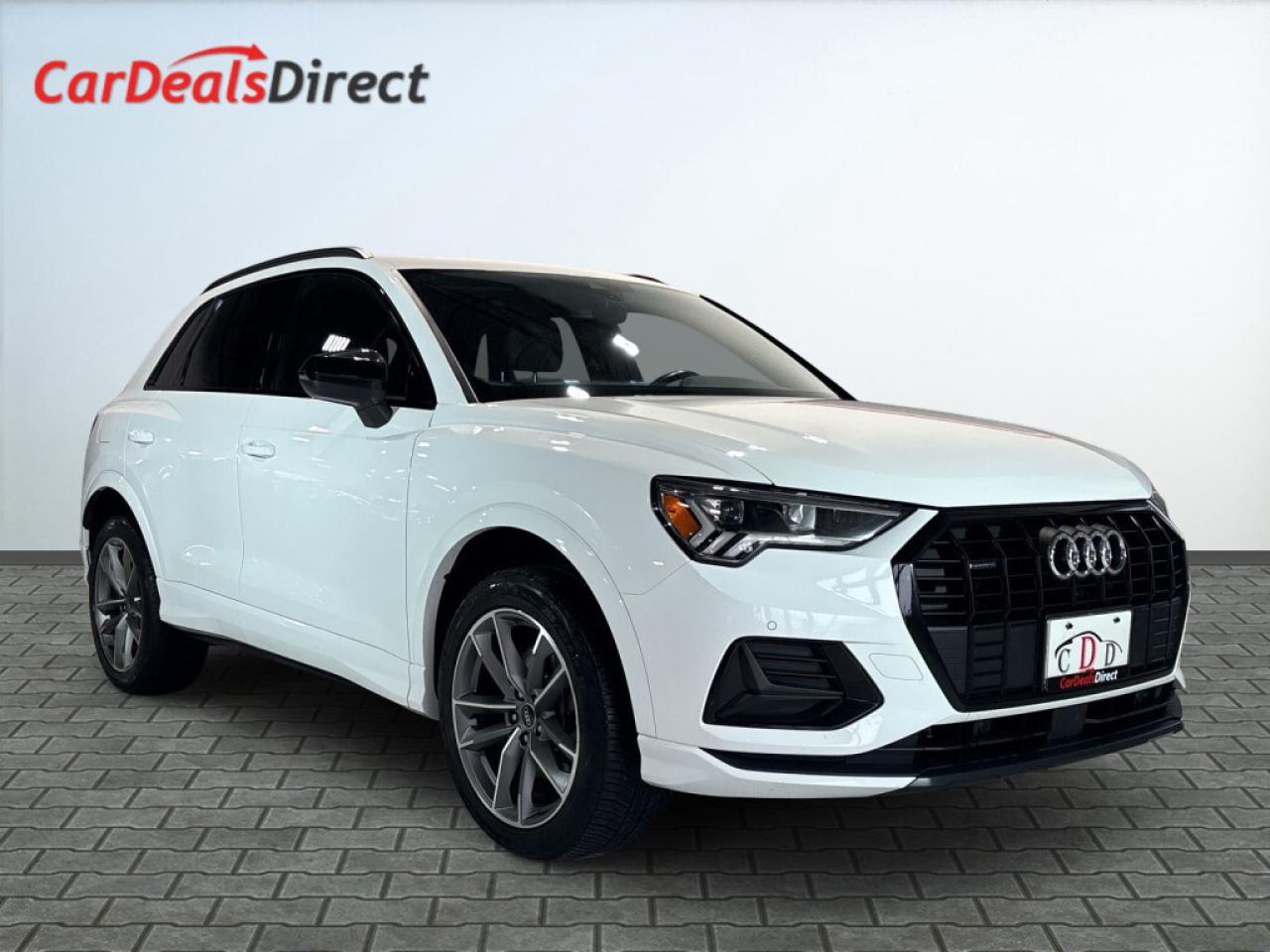 2022 Audi Q3 Quattro/NAVI/Sunroof/Car Play/Leather/Clean Carfax Photo