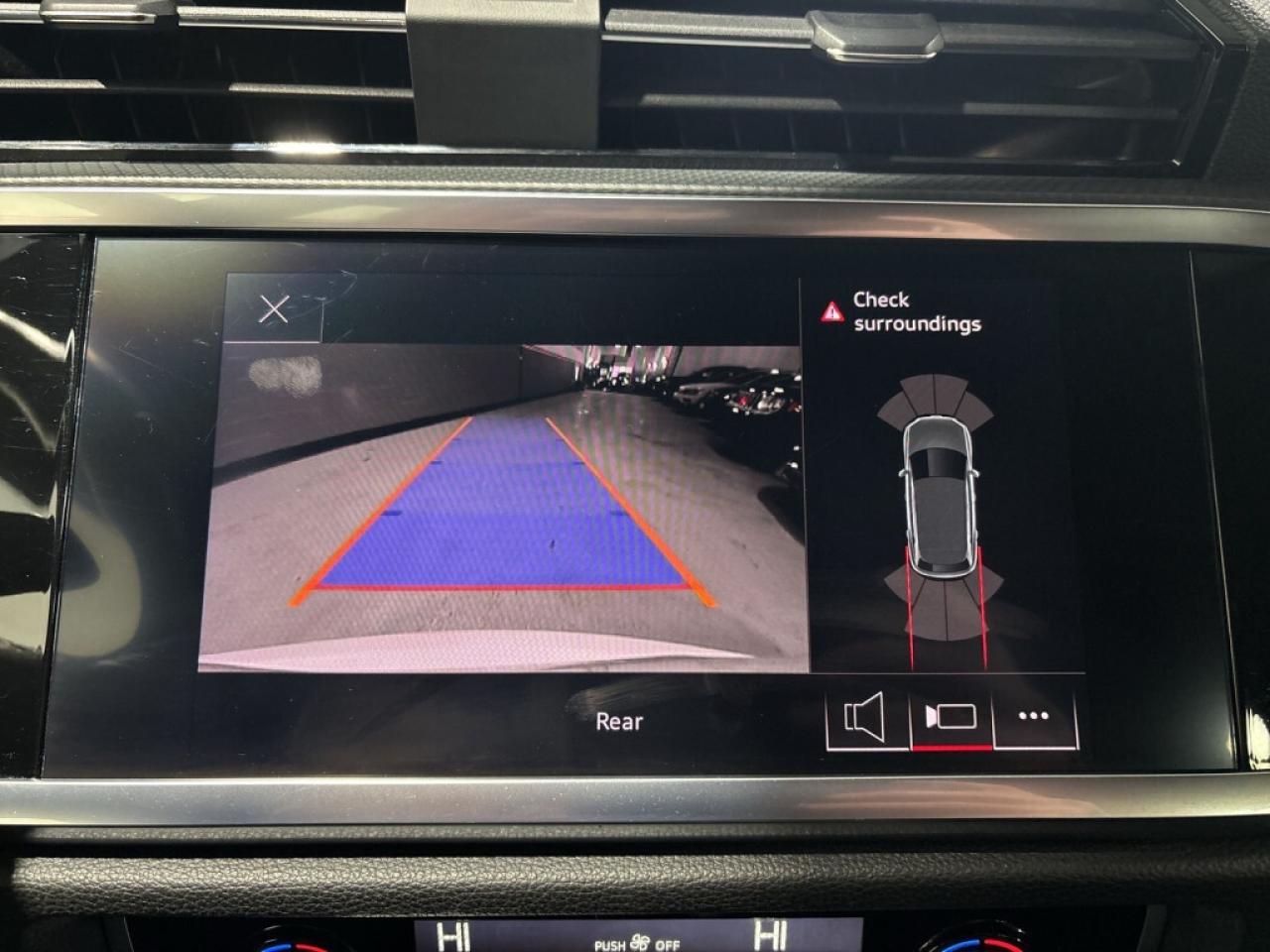 2022 Audi Q3 Quattro/NAVI/Sunroof/Car Play/Leather/Clean Carfax Photo