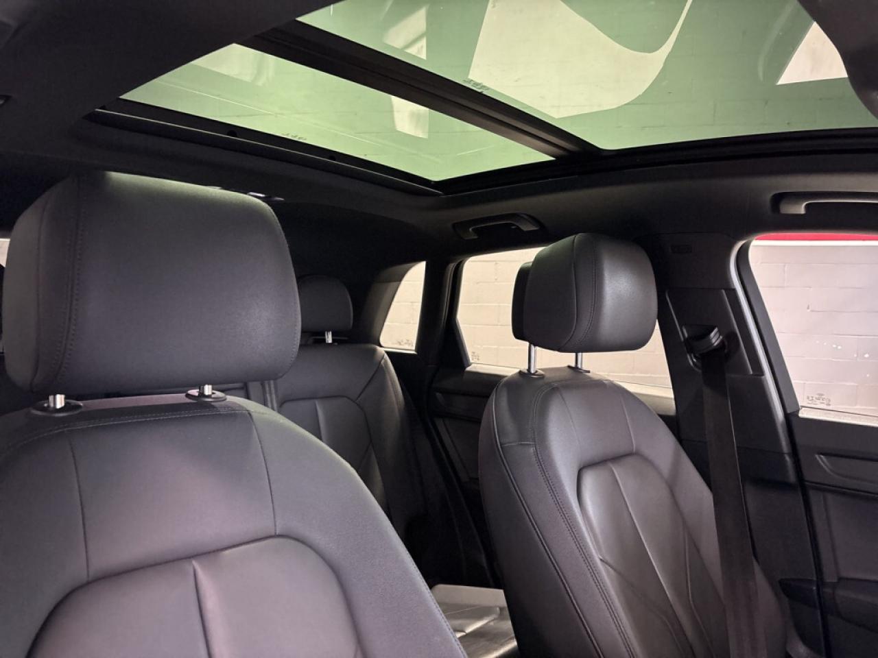 2022 Audi Q3 Quattro/NAVI/Sunroof/Car Play/Leather/Clean Carfax Photo