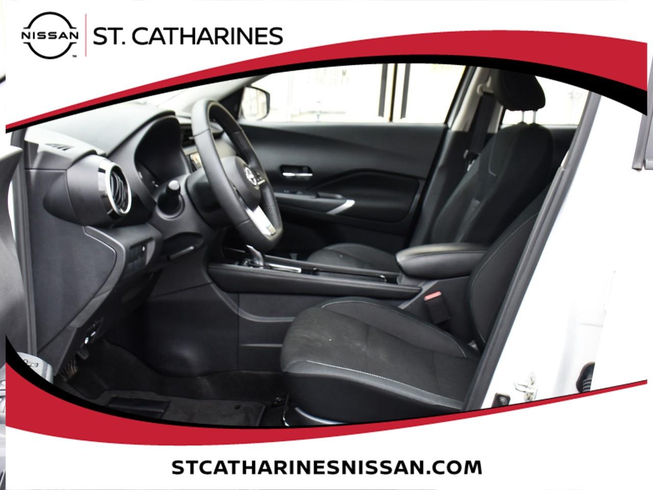 2024 Nissan Kicks SV Photo