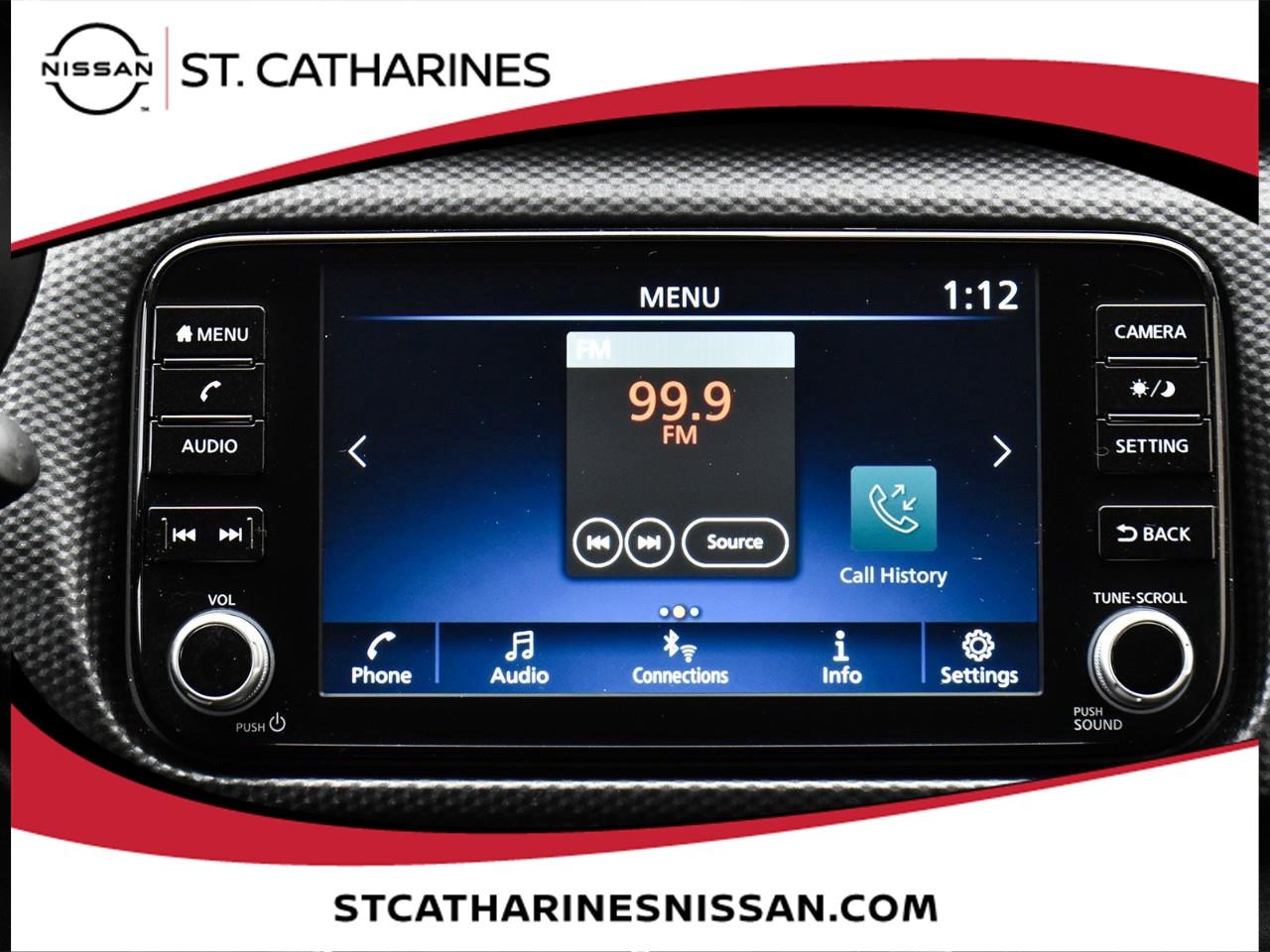 2024 Nissan Kicks SV Photo