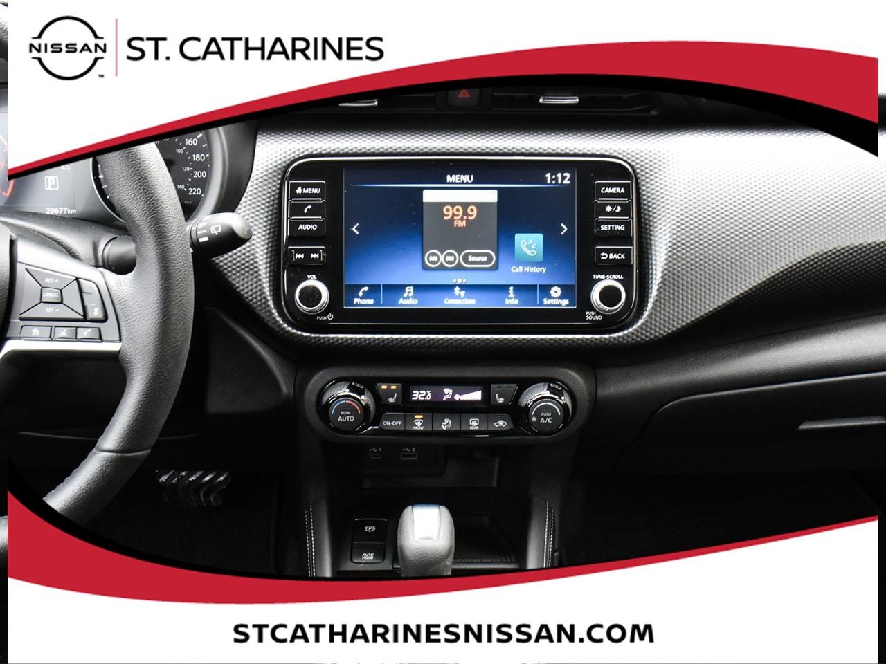 2024 Nissan Kicks SV Photo