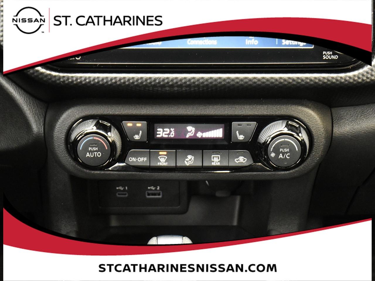 2024 Nissan Kicks SV Photo