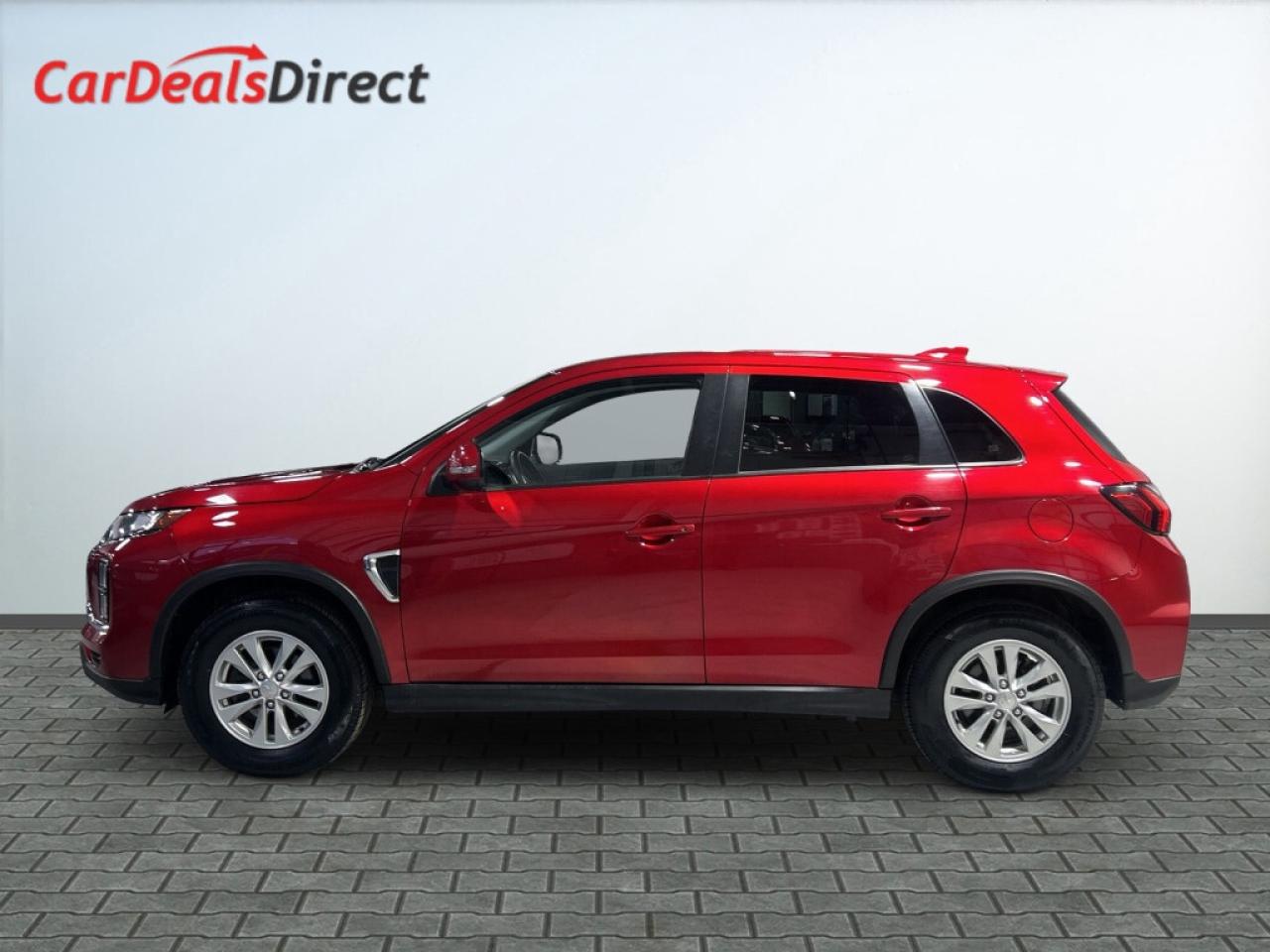 2024 Mitsubishi RVR AWD/Back up Cam/ Heated Seats/Bluetooth/No acciden Photo