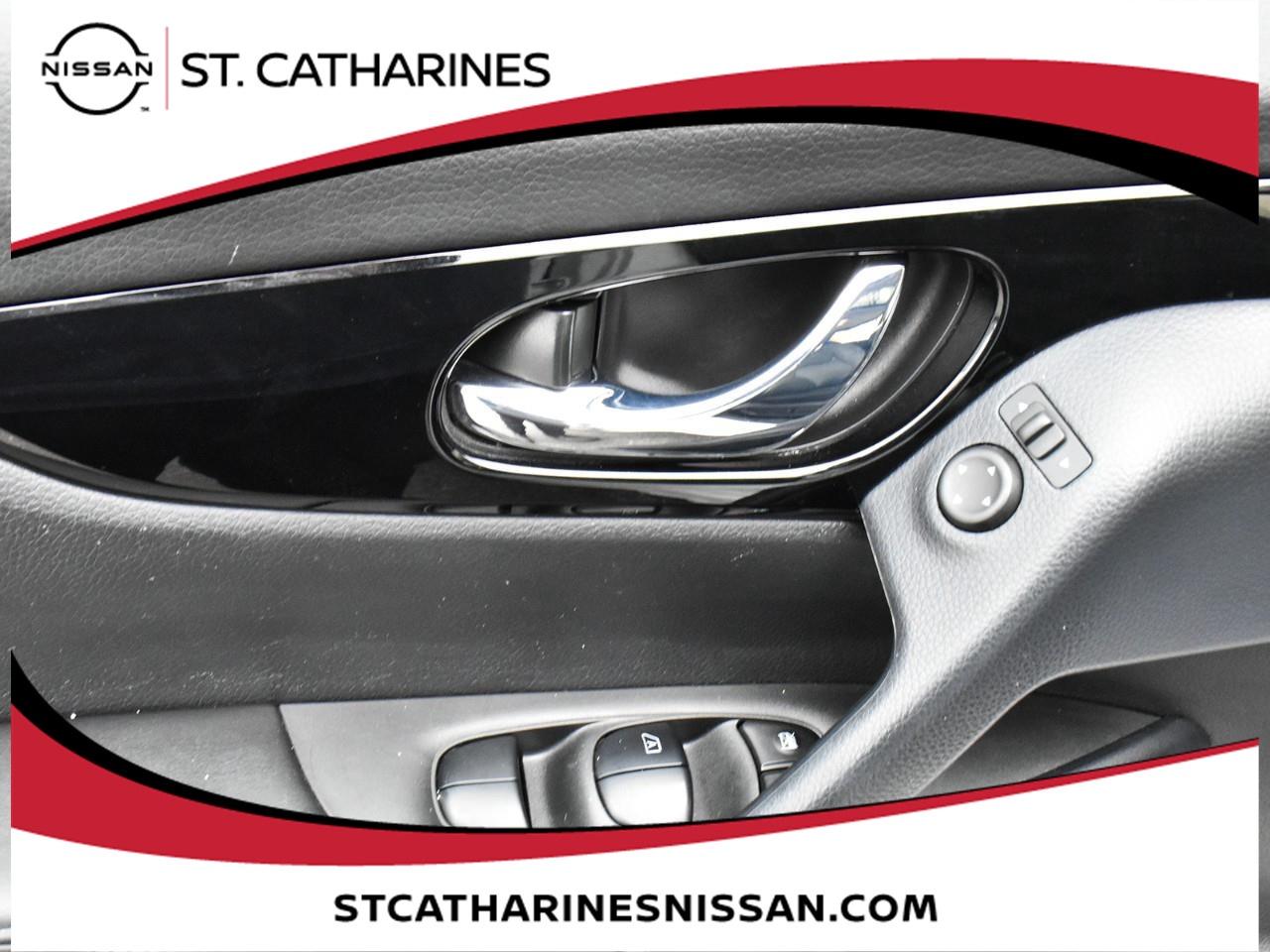 2023 Nissan Qashqai SL Photo