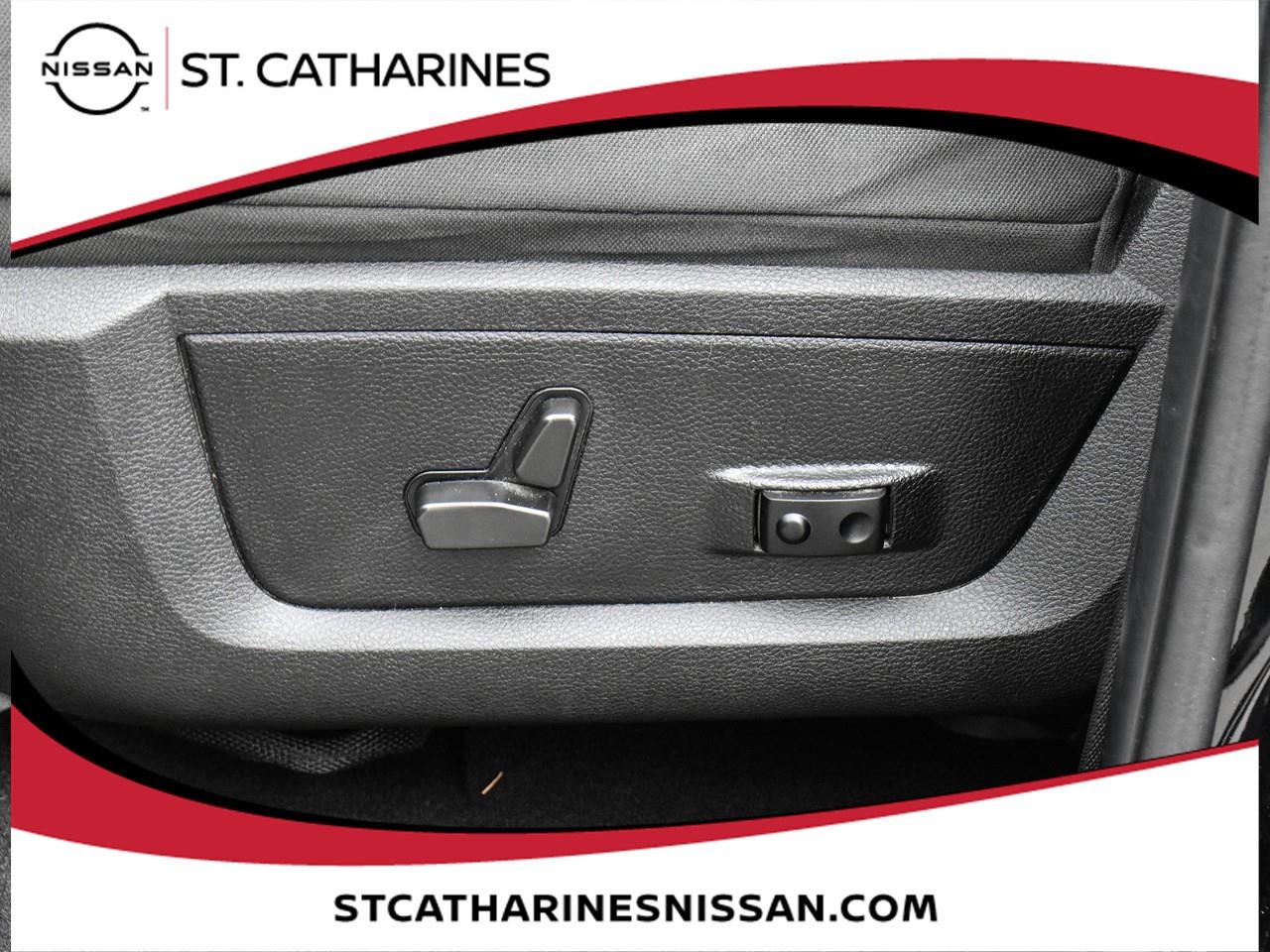 2022 RAM 1500 Classic SLT Photo