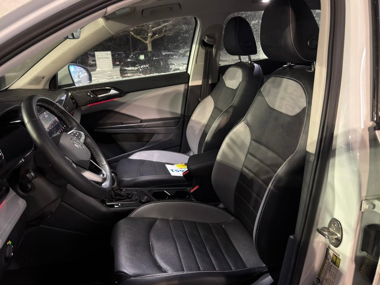 2022 Volkswagen Taos HighlineONE-OWNER, ACCIDENT-FREE, AWD, SUNROOF, CA Photo