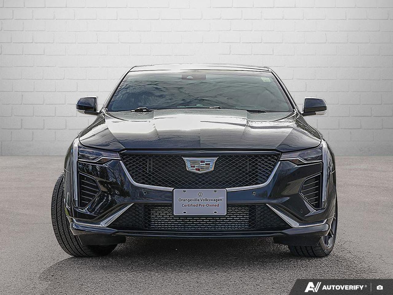 2023 Cadillac CT4 SportONE-OWNER, ACCIDENT-FREE, AWD, CARPLAY, SUNRO Photo