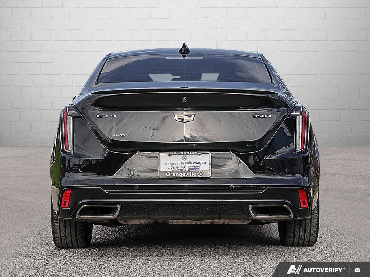 2023 Cadillac CT4 SportONE-OWNER, ACCIDENT-FREE, AWD, CARPLAY, SUNRO Photo