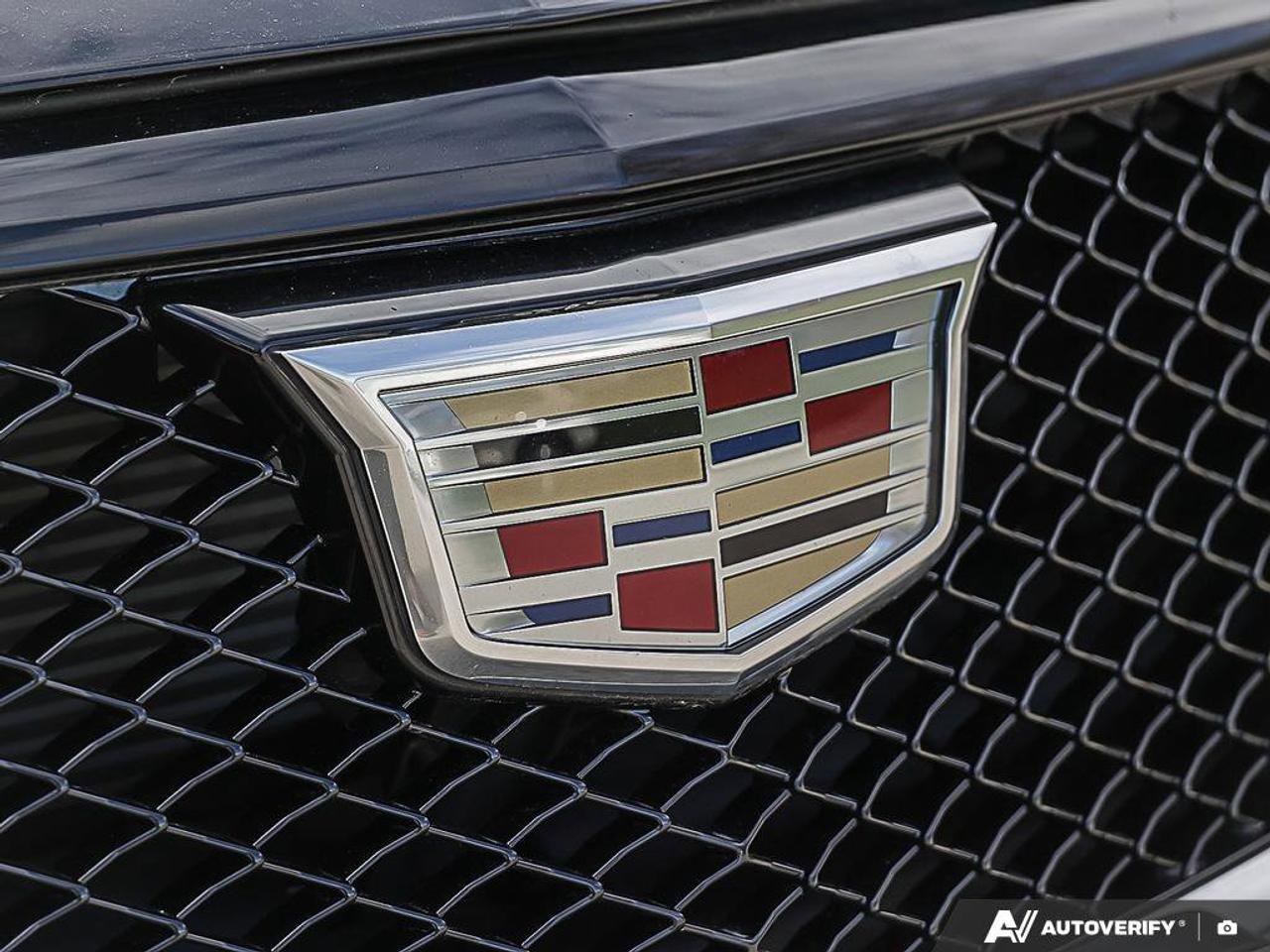 2023 Cadillac CT4 SportONE-OWNER, ACCIDENT-FREE, AWD, CARPLAY, SUNRO Photo