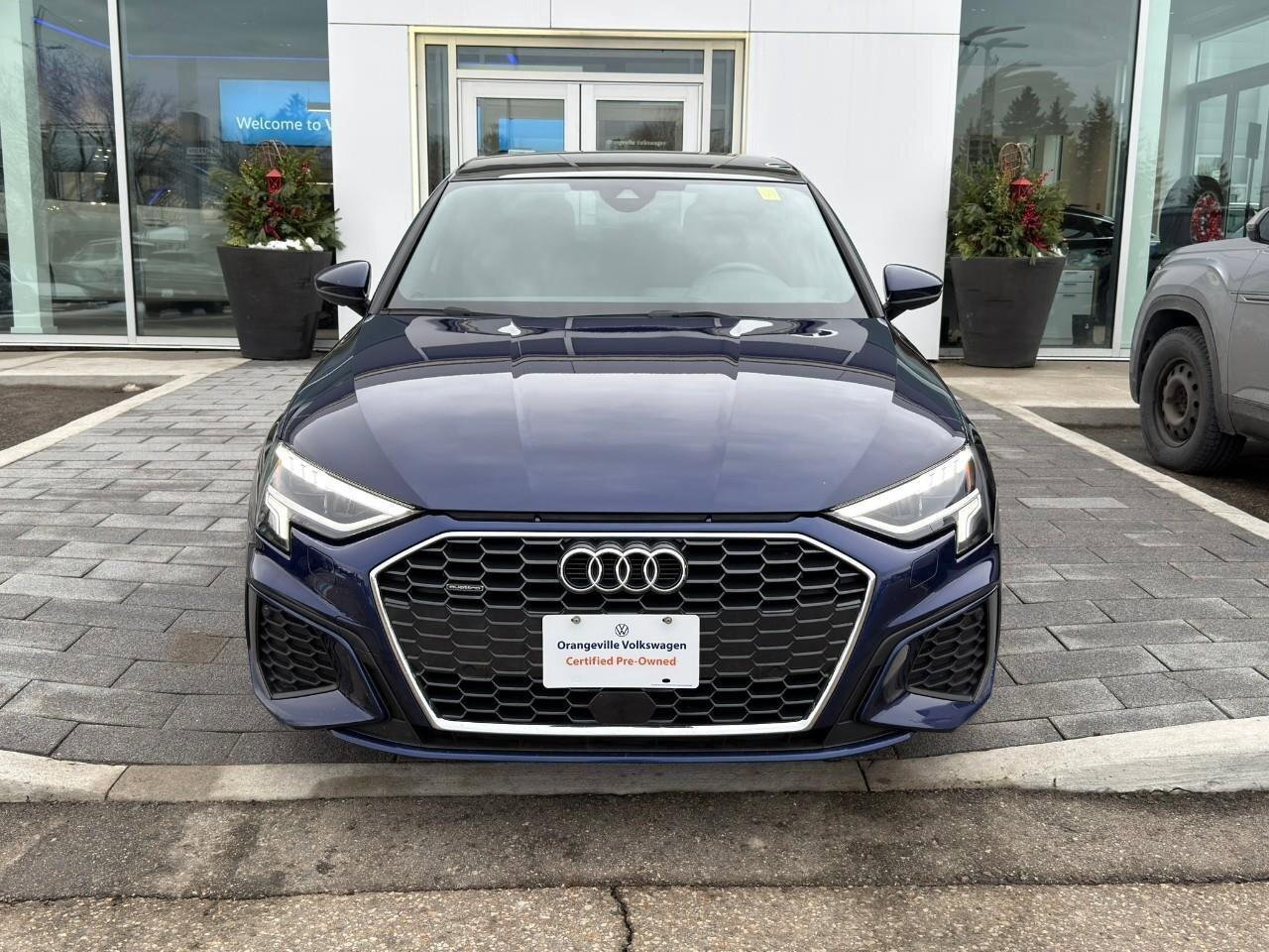 2022 Audi A3 ProgressivONE-OWNER, ACCIDENT-FREE, AWD, SUNROOF, Photo