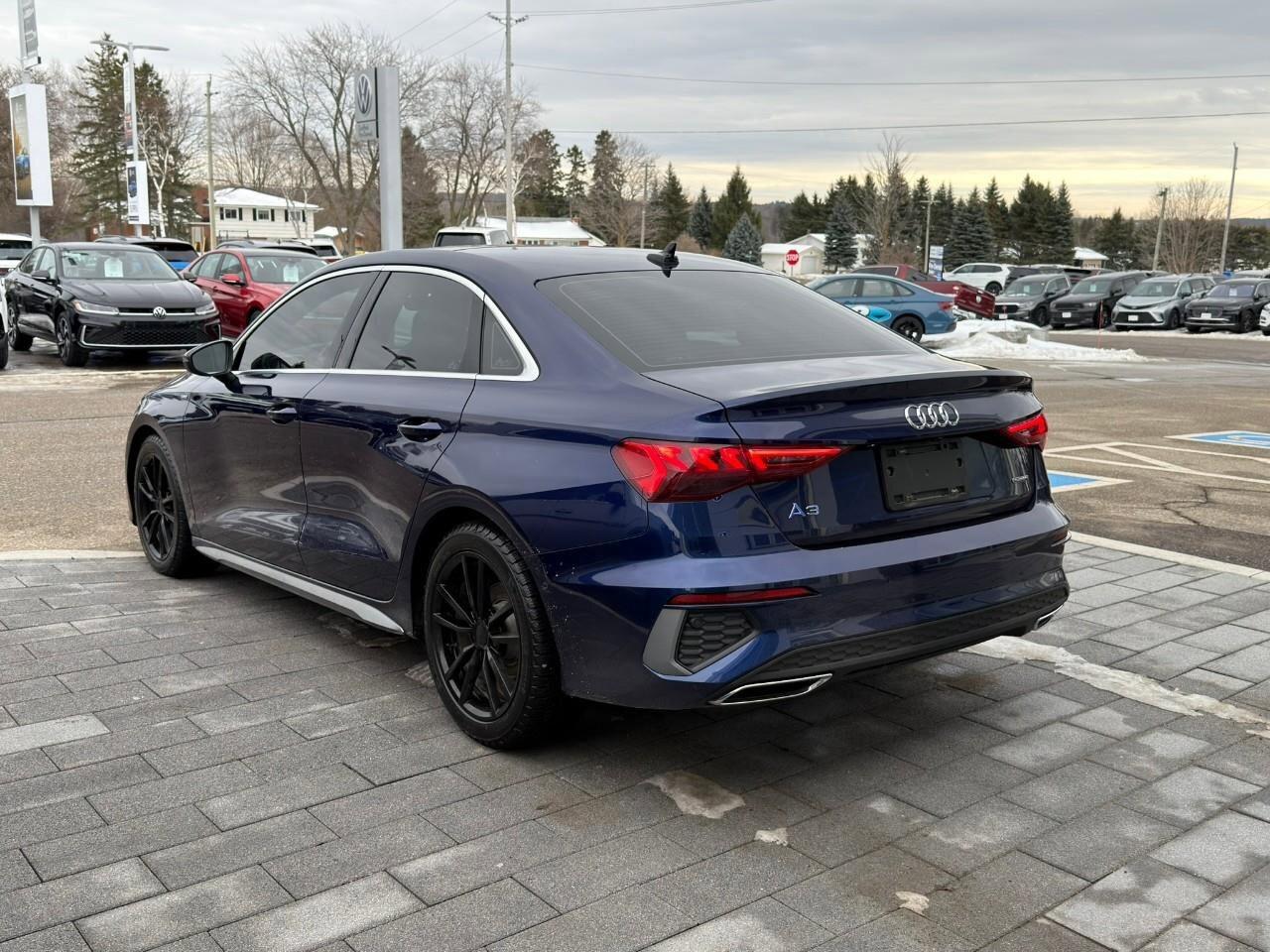 2022 Audi A3 ProgressivONE-OWNER, ACCIDENT-FREE, AWD, SUNROOF, Photo