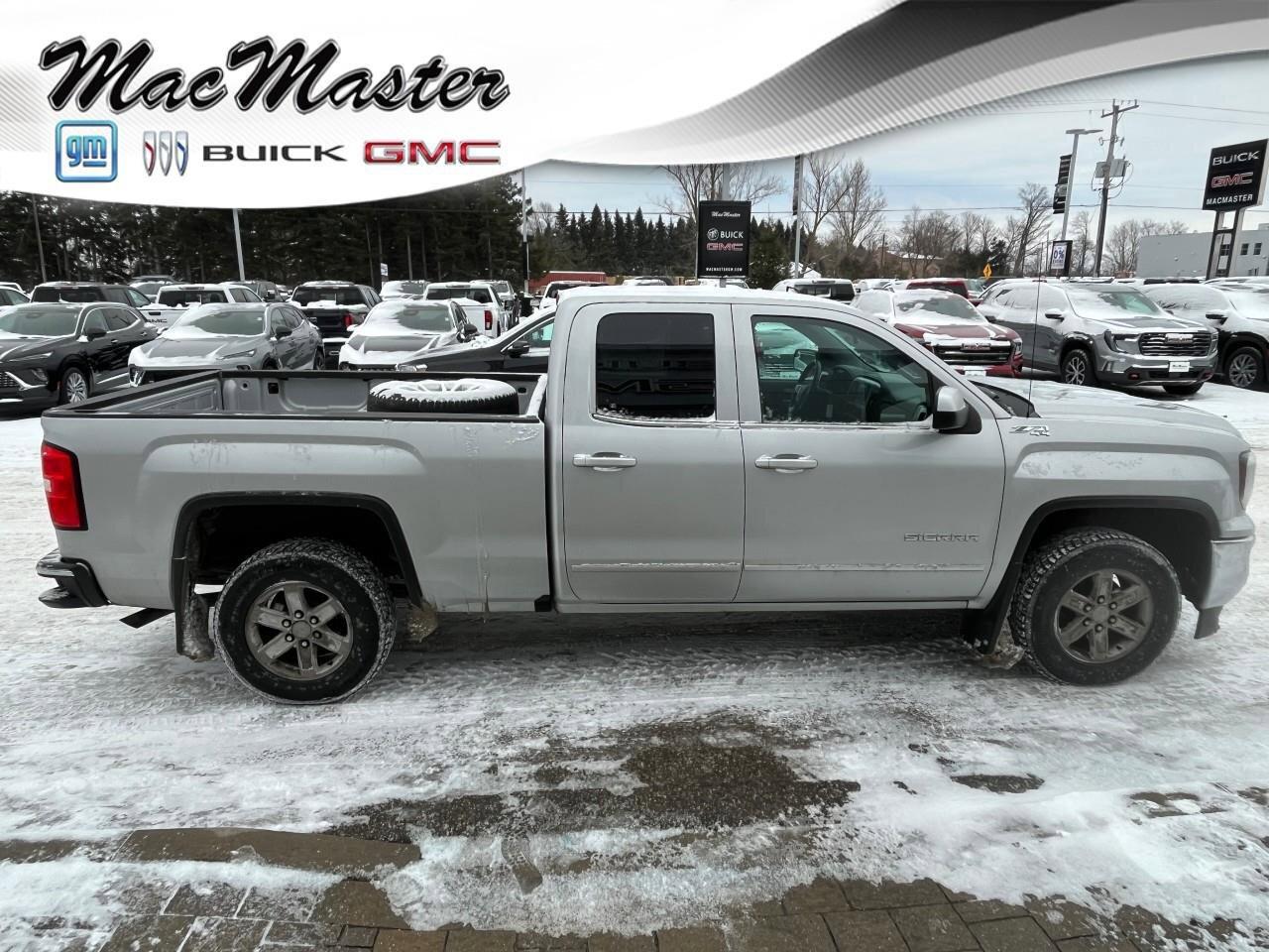 2017 GMC Sierra 1500 SLESLE, 5.3L V8, ALLOYS, CLOTH, TRAILERING PACKAGE Photo