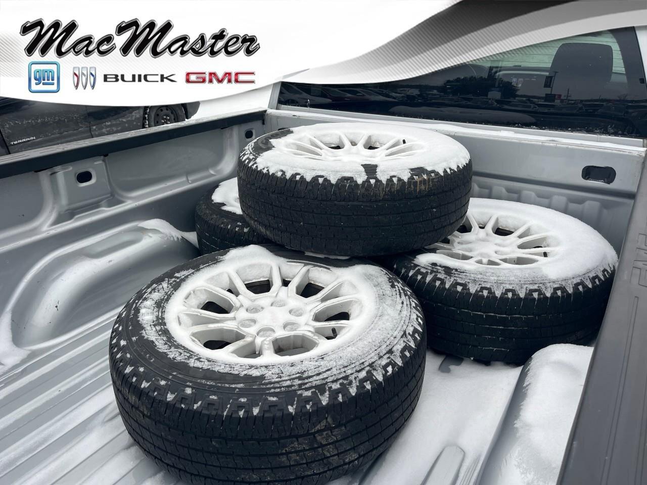 2017 GMC Sierra 1500 SLESLE, 5.3L V8, ALLOYS, CLOTH, TRAILERING PACKAGE Photo