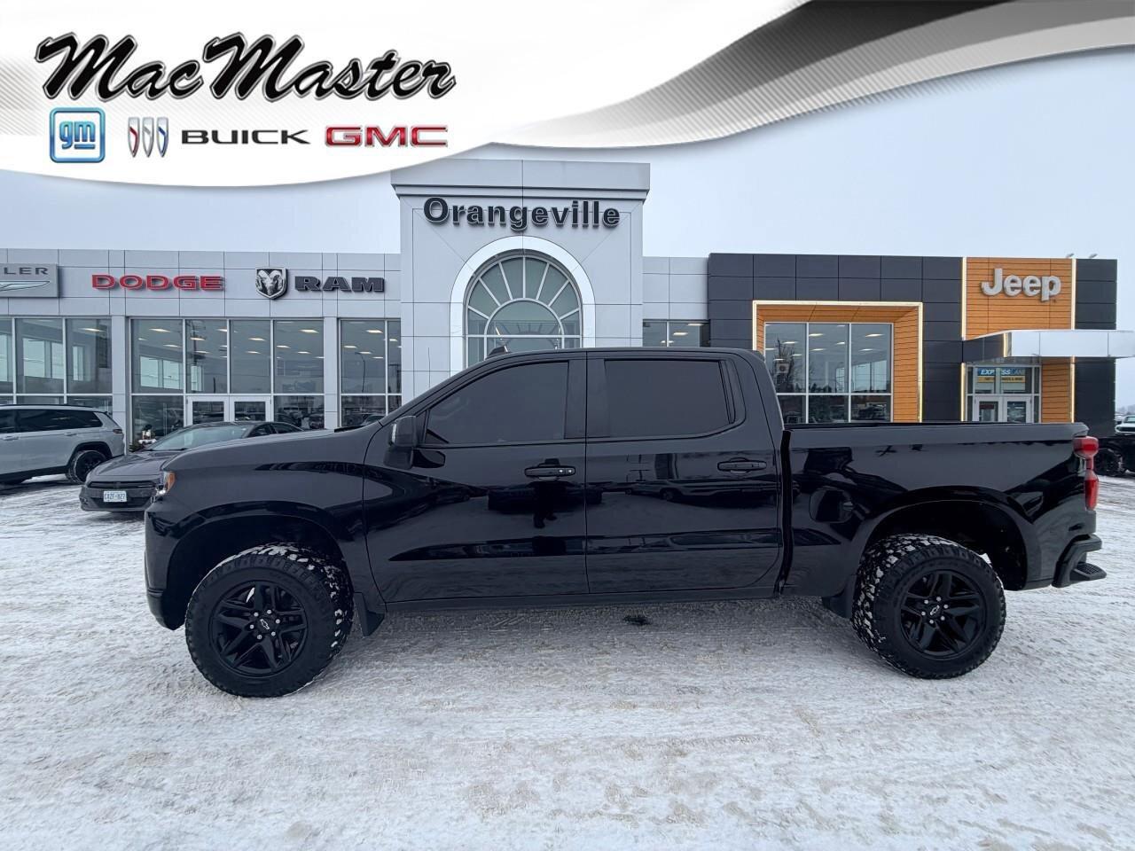 2021 Chevrolet Silverado 1500 LT Trail BossLT TRAIL BOSS, 5.3L V8, 2 FACTORY LIF Photo