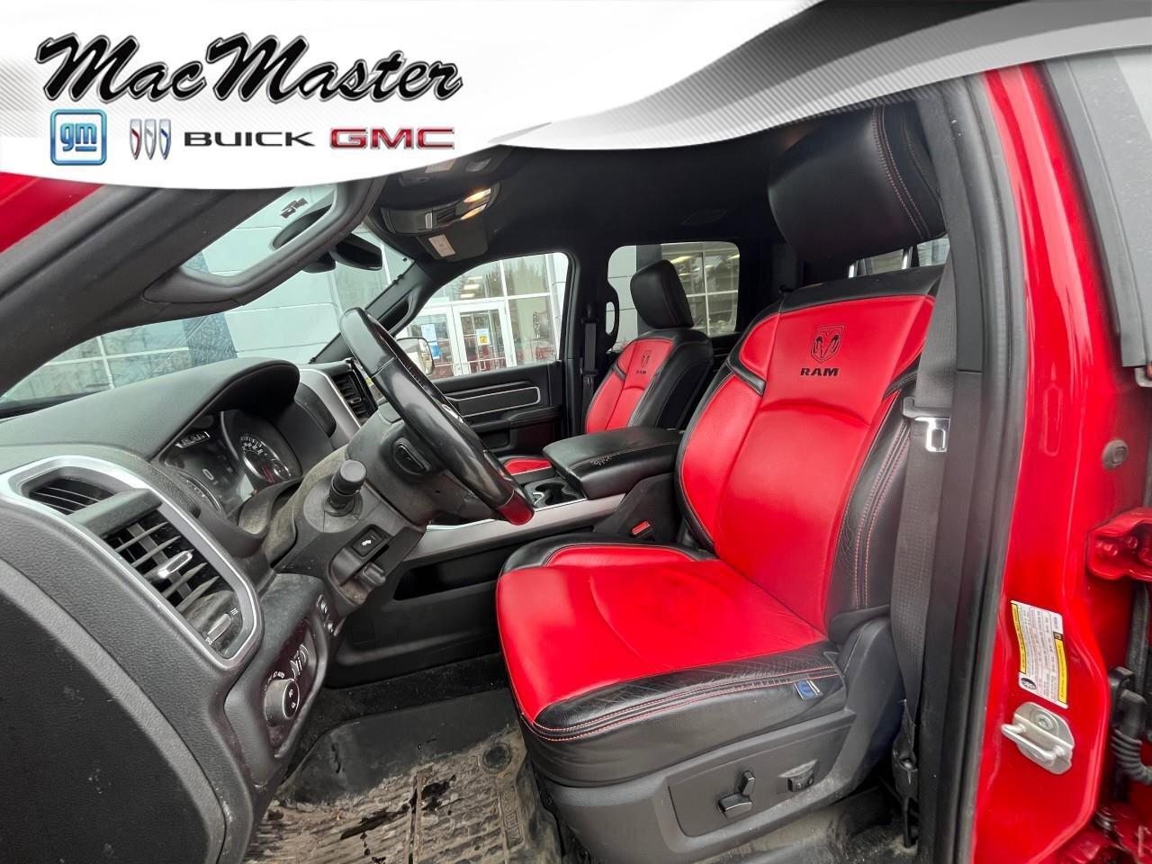 2020 RAM 2500 Big HornBIG HORN, 6.4L HEMI V8, 4X4 CREW CAB 6'4 B Photo