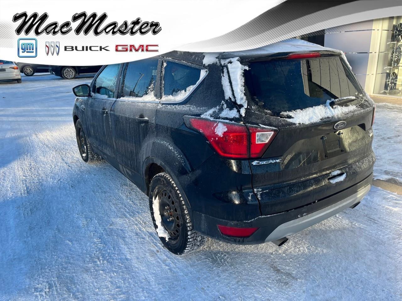 2019 Ford Escape SELSEL, 1.5 L 4 CYLINDER, AWD, ALLOYS, SNOWS, LOW Photo