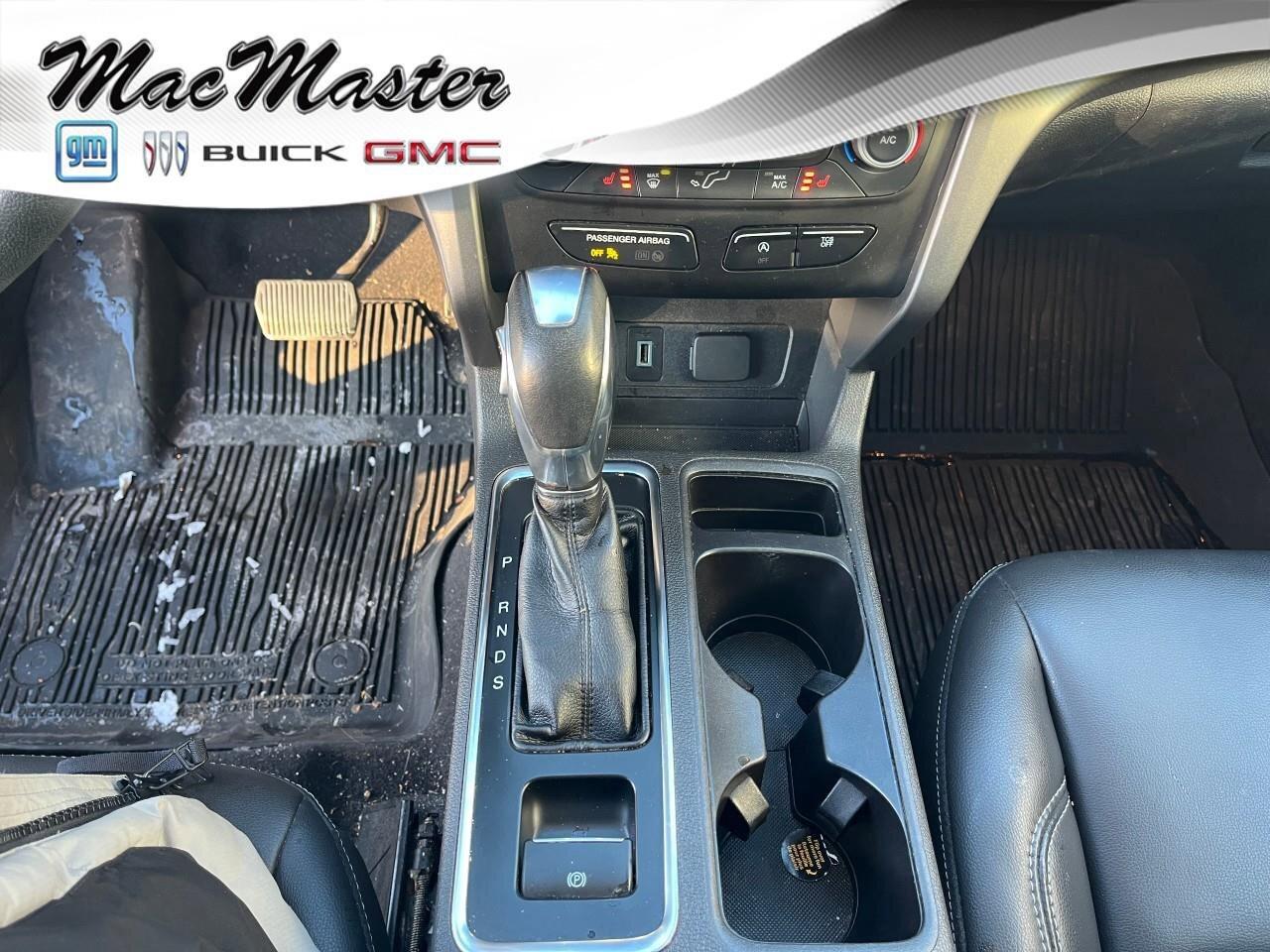 2019 Ford Escape SELSEL, 1.5 L 4 CYLINDER, AWD, ALLOYS, SNOWS, LOW Photo