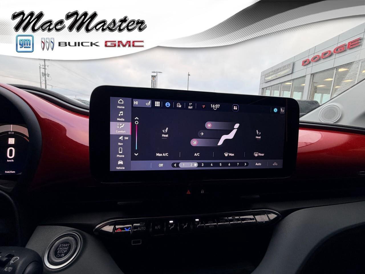 2025 Fiat 500E INSPI(RED)500E (RED), ELECTRIC, FWD, 4-PASSENGER, Photo