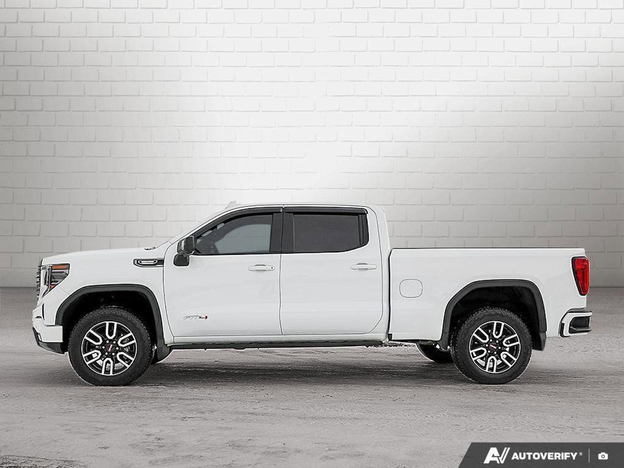 2025 GMC Sierra 1500 AT4AT4, DURAMAX 3.0L, 4X4, LEATHER, ALLOYS, LOW KM Photo