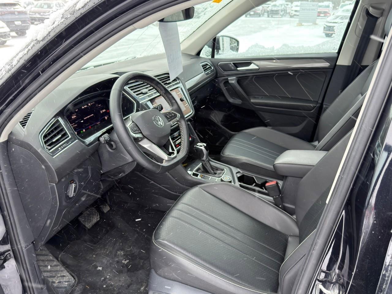 2022 Volkswagen Tiguan ComfortlineACCIDENT-FREE, AWD, SUNROOF, HTD SEATS, Photo