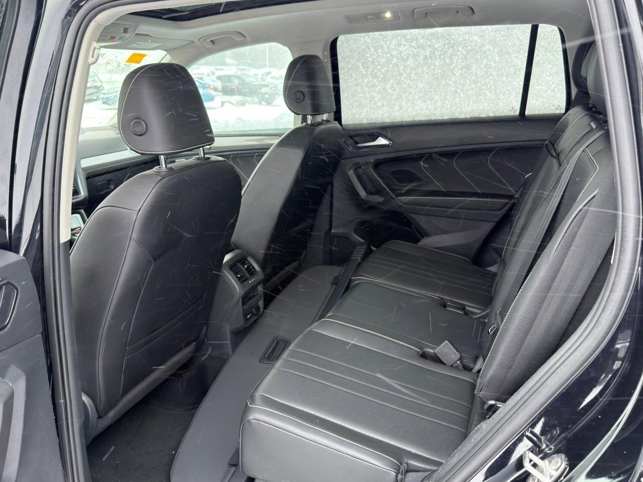 2022 Volkswagen Tiguan ComfortlineACCIDENT-FREE, AWD, SUNROOF, HTD SEATS, Photo