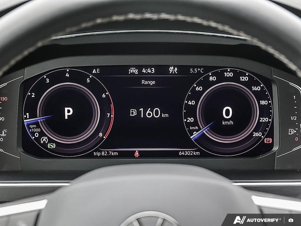 2022 Volkswagen Tiguan ComfortlineACCIDENT-FREE, AWD, SUNROOF, HTD SEATS, Photo