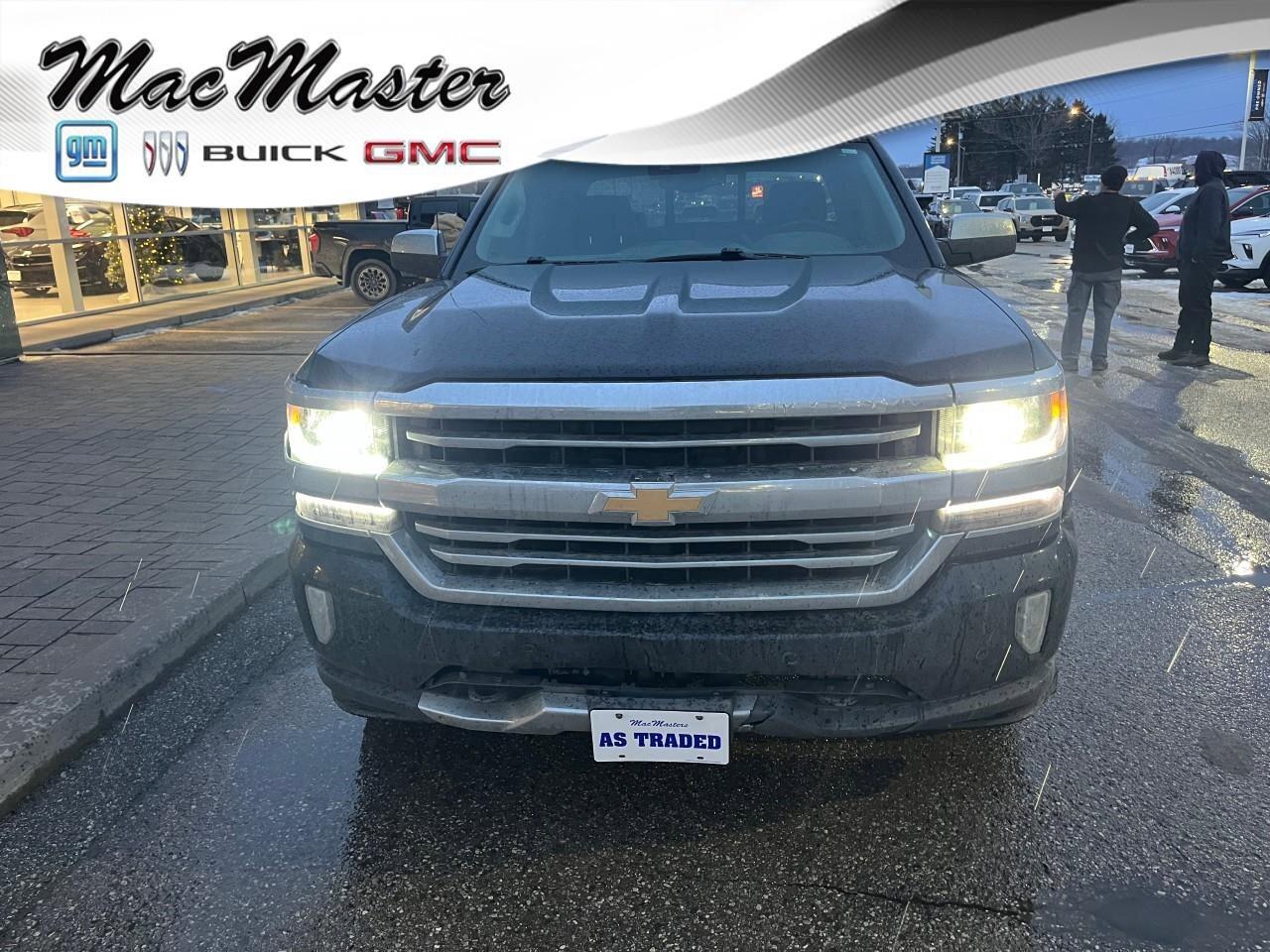 2018 Chevrolet Silverado 1500 High CountryHIGH COUNTRY, 5.3L V8, 4X4, LEATHER, C Photo