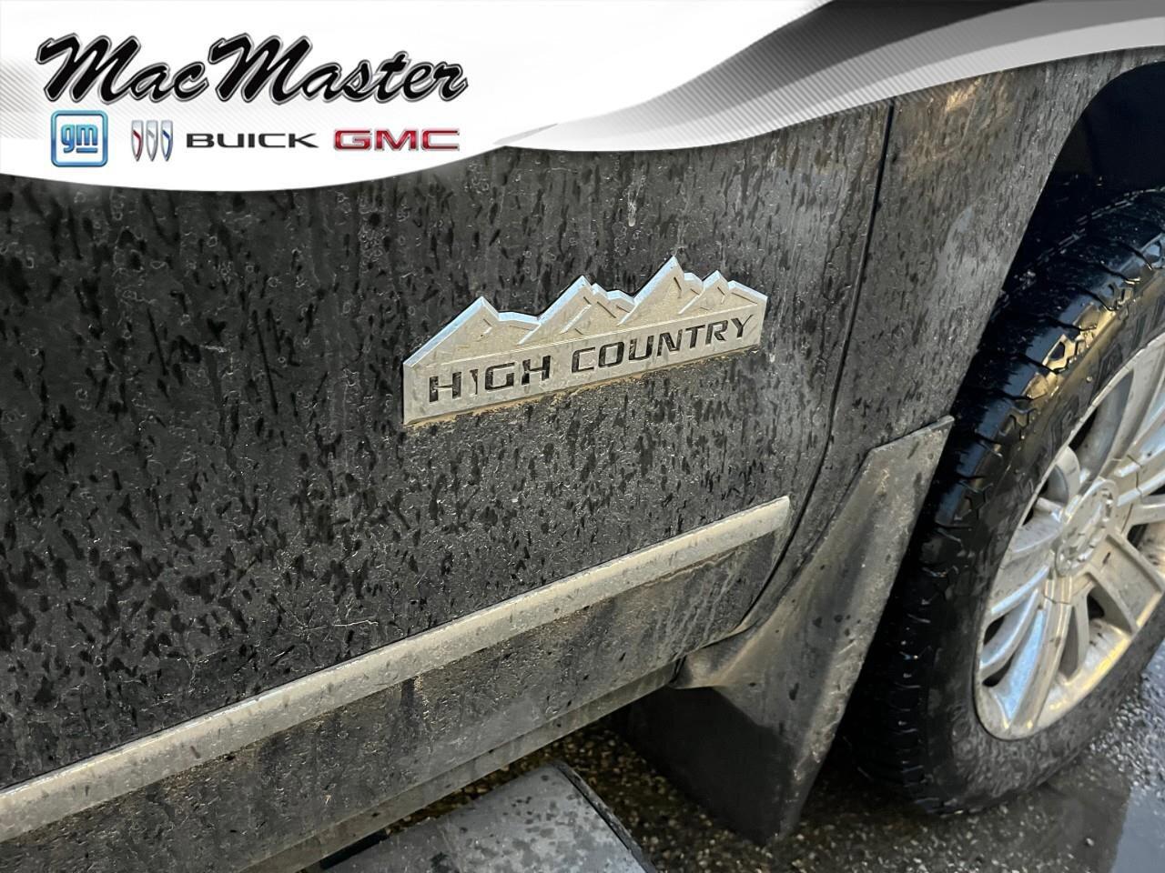 2018 Chevrolet Silverado 1500 High CountryHIGH COUNTRY, 5.3L V8, 4X4, LEATHER, C Photo