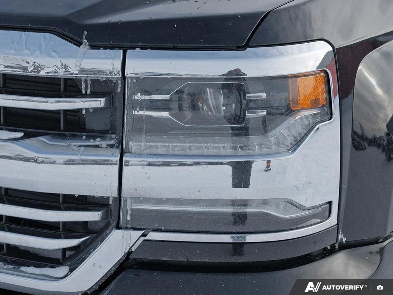 2018 Chevrolet Silverado 1500 High CountryHIGH COUNTRY, 5.3L V8, 4X4, LEATHER, C Photo