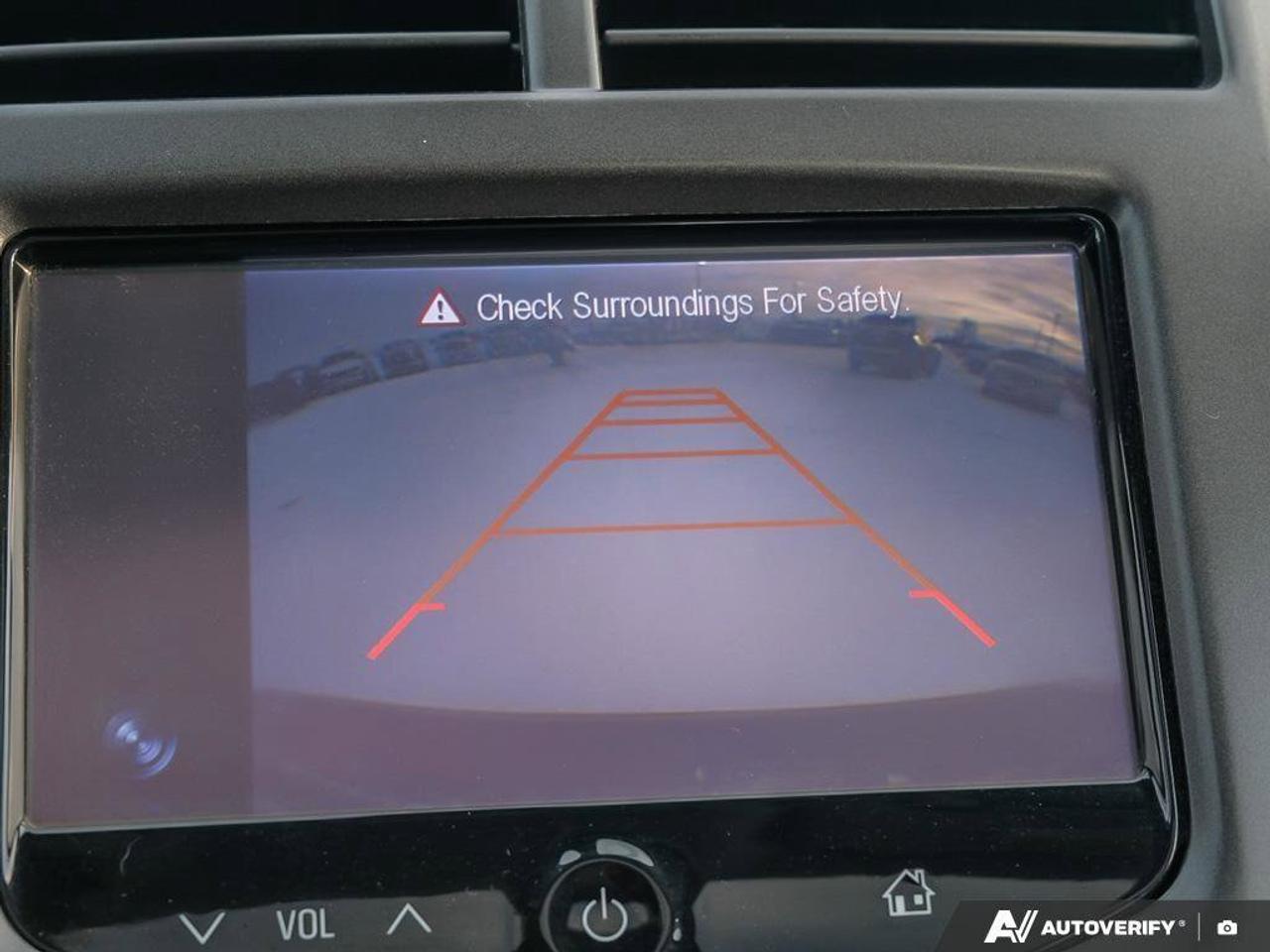 2015 Chevrolet Sonic LTHATCHBACK, LT, 1.8L, AUTOMATIC, FWD, CLOTH, AS-T Photo