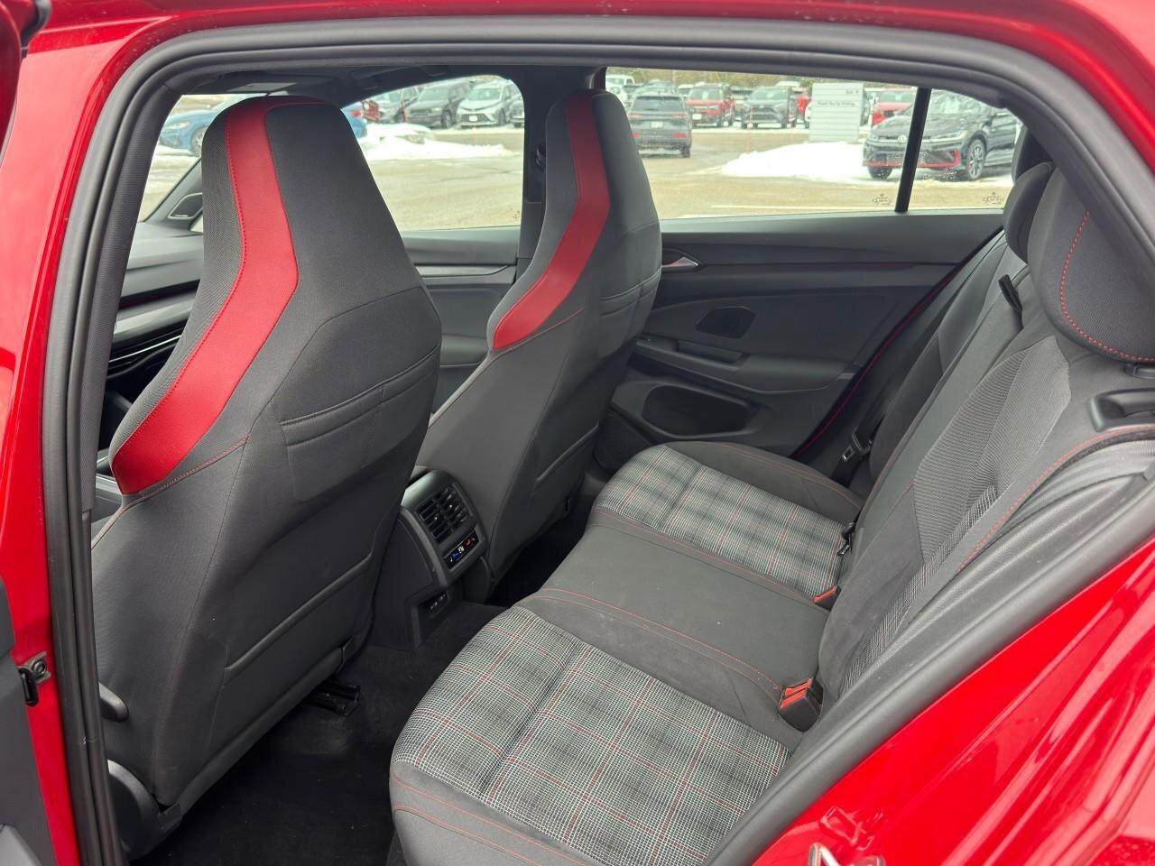 2022 Volkswagen Golf GTI PerformanceMANUAL, CLOTH PACK, SUNROOF, HARMON KAR Photo