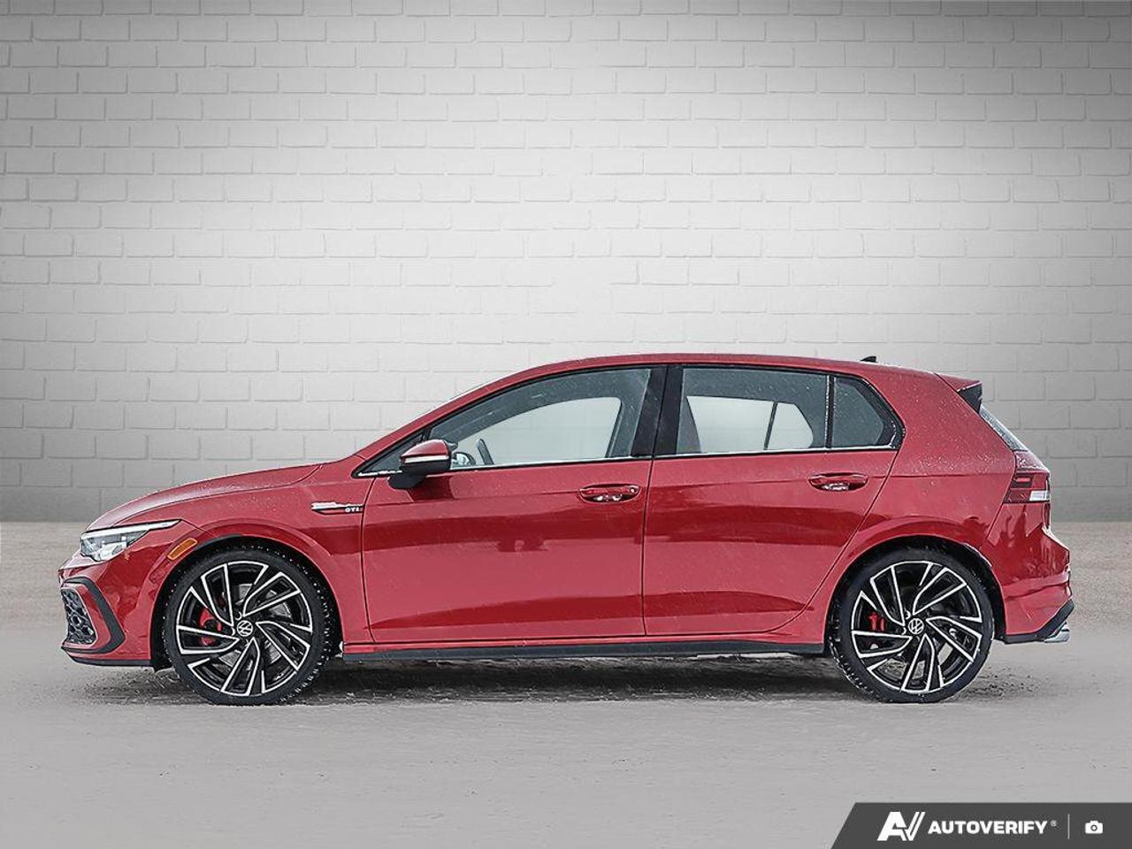 2022 Volkswagen Golf GTI PerformanceMANUAL, CLOTH PACK, SUNROOF, HARMON KAR Photo2