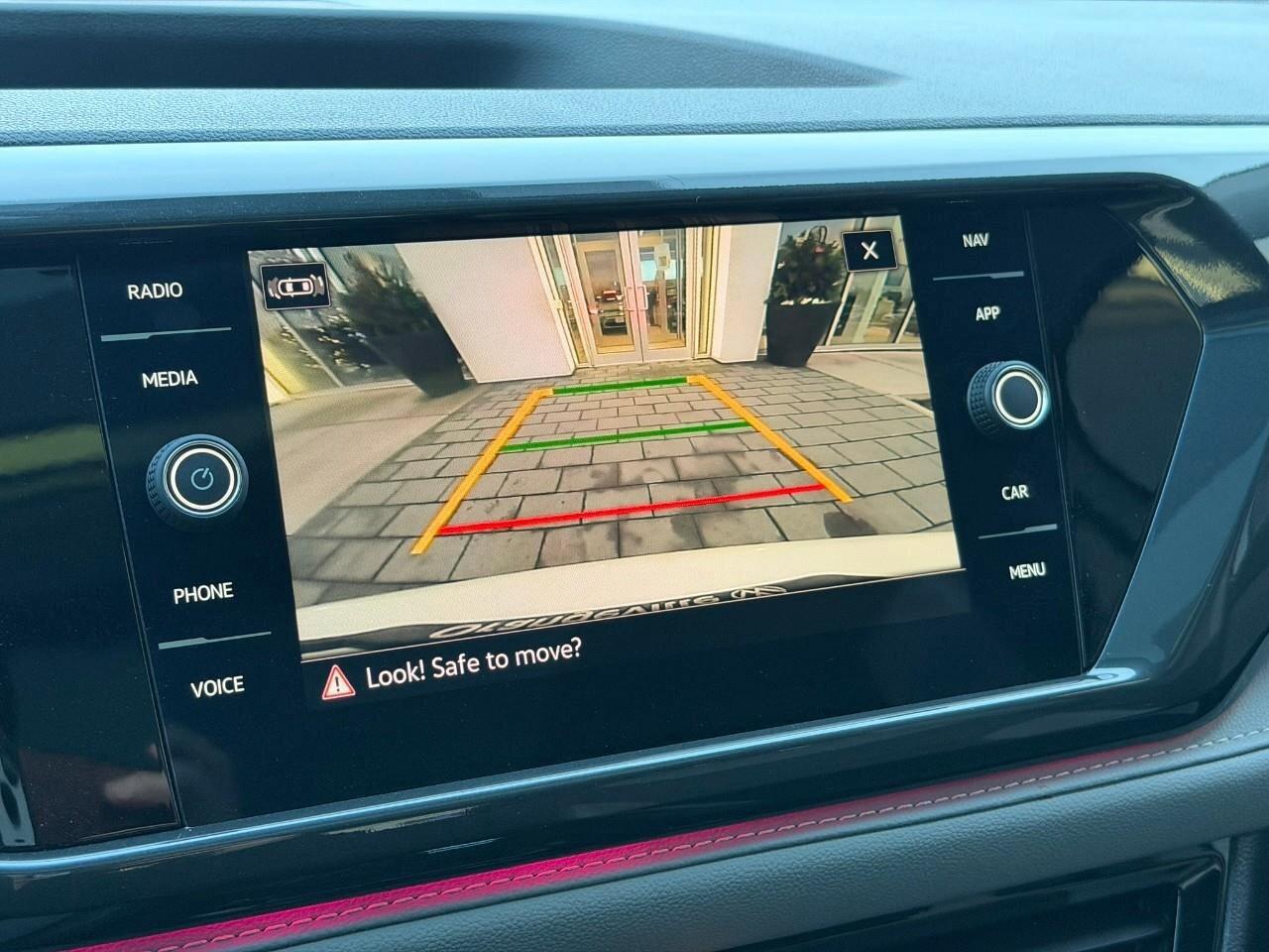 2023 Volkswagen Taos HighlineACCIDENT-FREE, AWD, 19 WHEEL PACK, HTD SEA Photo