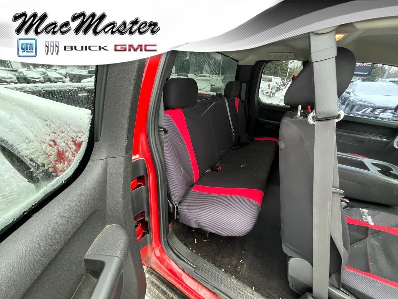 2011 Chevrolet Silverado 1500 LSLS, 4.8L V8, 4X4, CLOTH, AS-TRADED! Photo