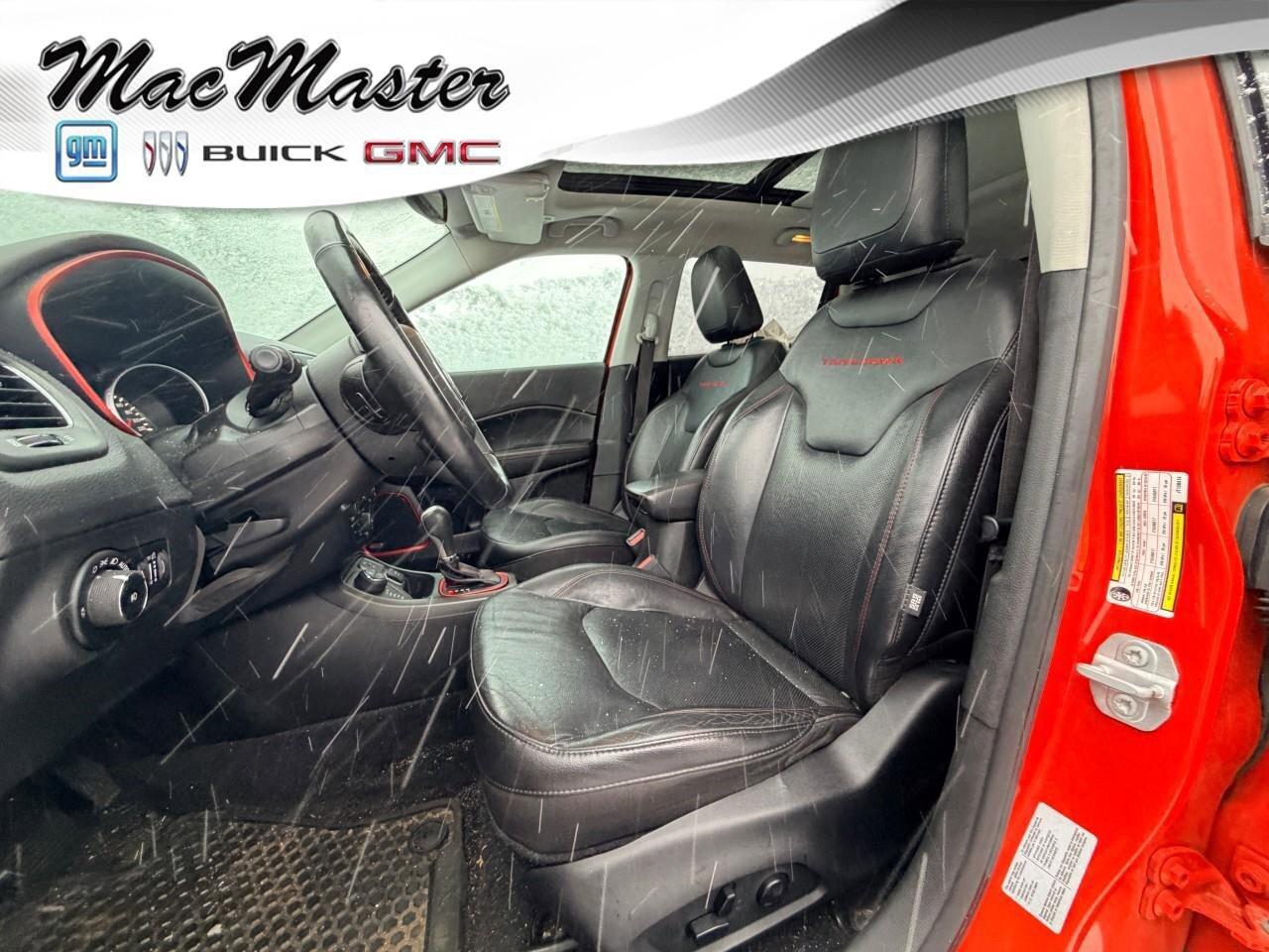 2018 Jeep Compass TrailhawkTrailhawk, 2.4L 4 CYLINDER, 4x4, LEATHER, Photo