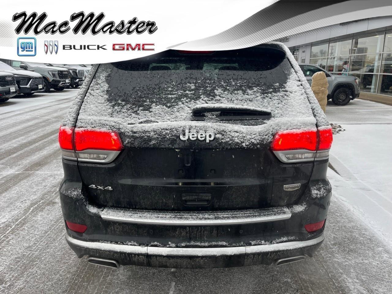 2017 Jeep Grand Cherokee SummitSUMMIT, 5.7L V8, AWD, LEATHER, ALLOYS, 1-OWN Photo