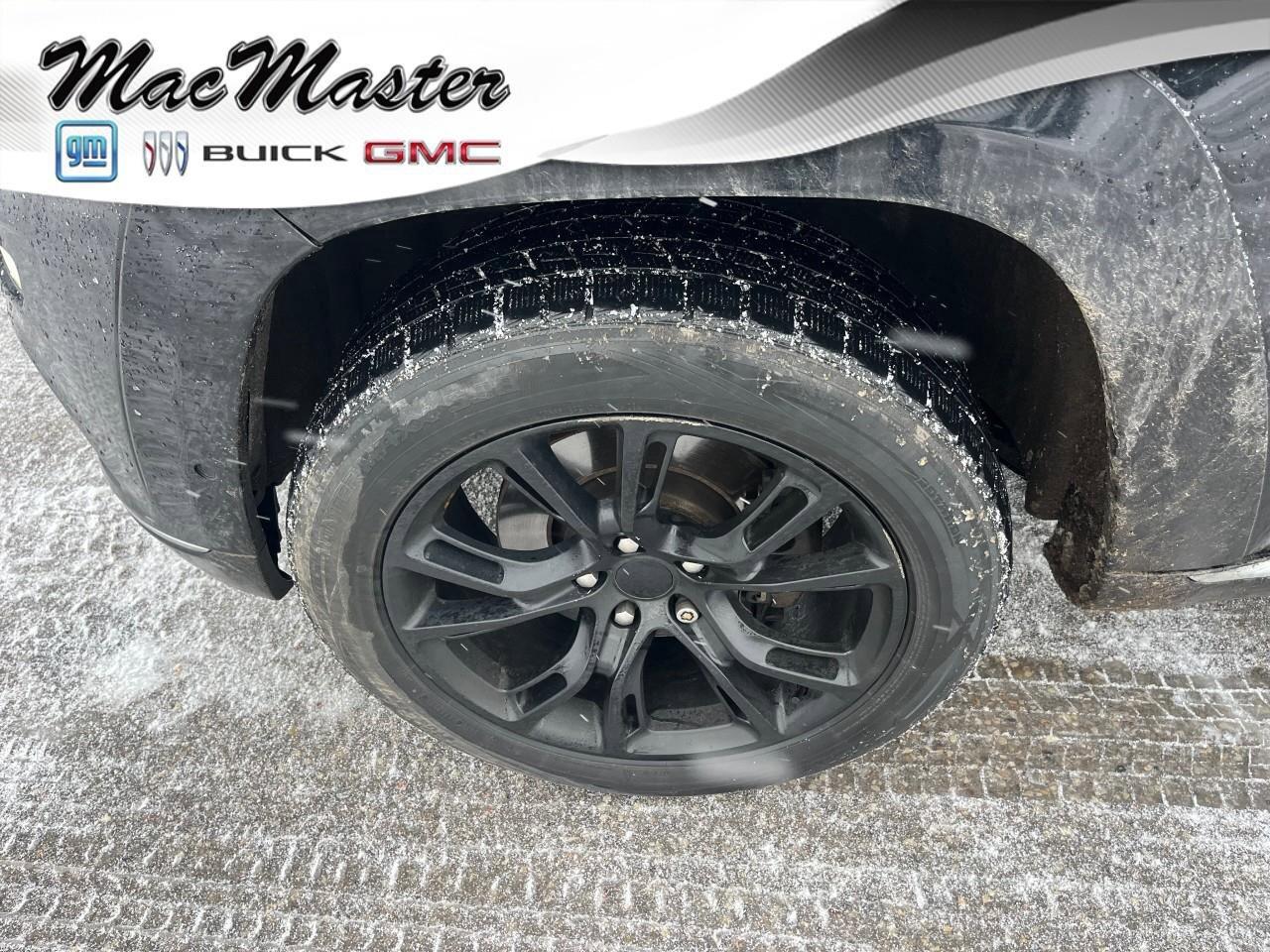 2017 Jeep Grand Cherokee SummitSUMMIT, 5.7L V8, AWD, LEATHER, ALLOYS, 1-OWN Photo