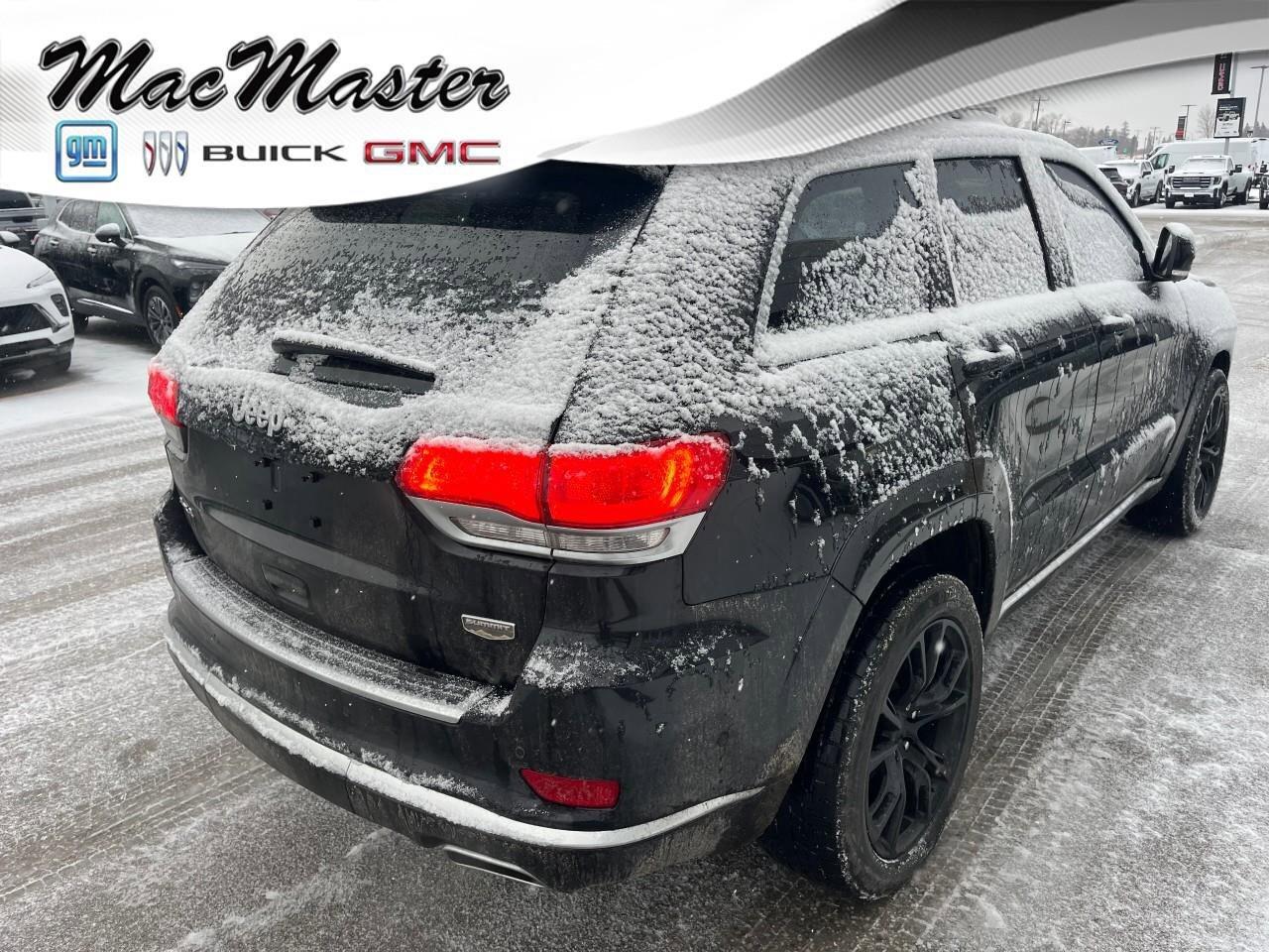 2017 Jeep Grand Cherokee SummitSUMMIT, 5.7L V8, AWD, LEATHER, ALLOYS, 1-OWN Photo