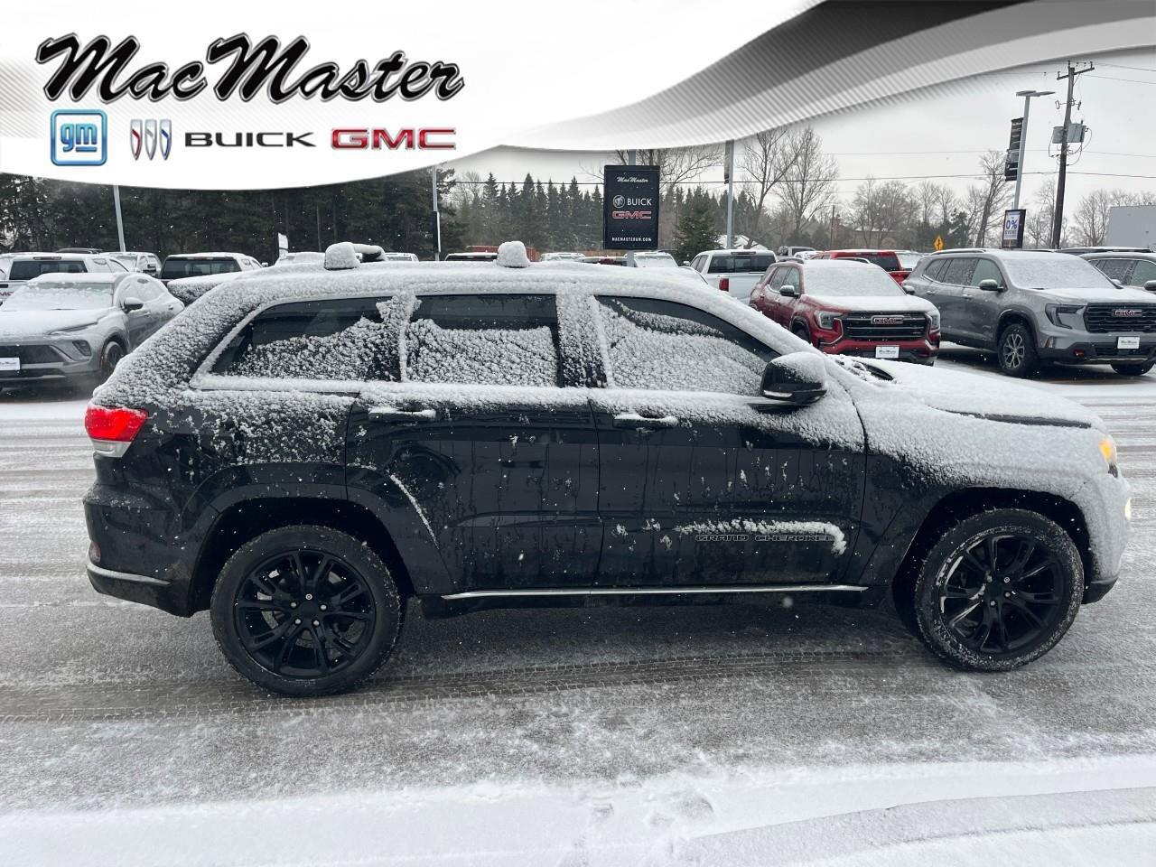 2017 Jeep Grand Cherokee SummitSUMMIT, 5.7L V8, AWD, LEATHER, ALLOYS, 1-OWN Photo