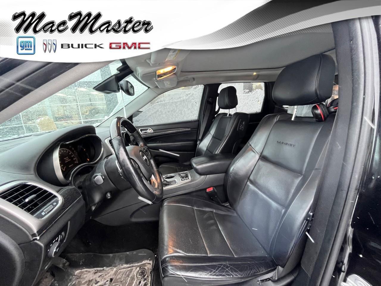 2017 Jeep Grand Cherokee SummitSUMMIT, 5.7L V8, AWD, LEATHER, ALLOYS, 1-OWN Photo