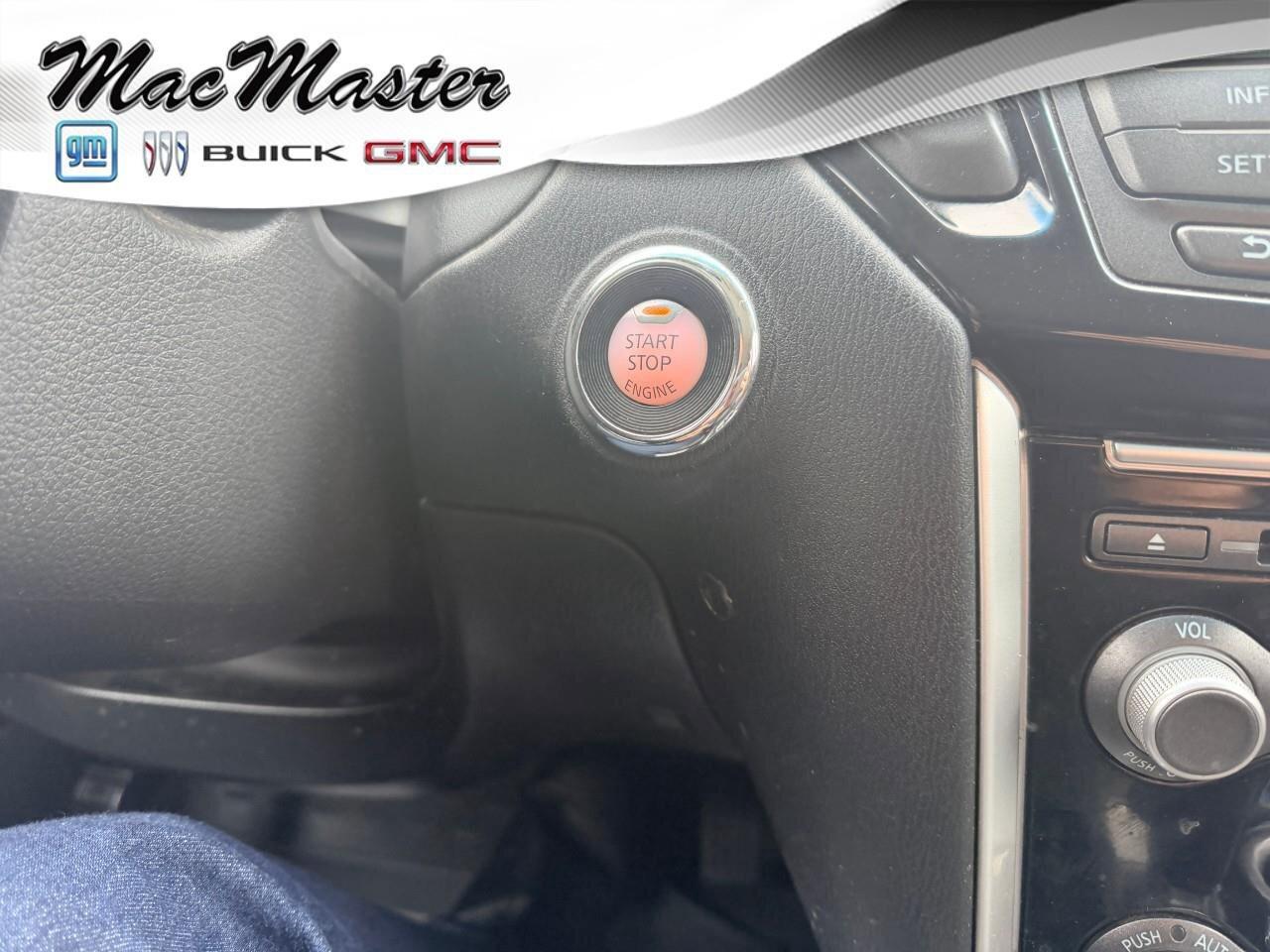 2016 Nissan Pathfinder SVS, 3.5L V6, CVT, AWD, CLOTH, 7-PASSENGER, AS-TRA Photo