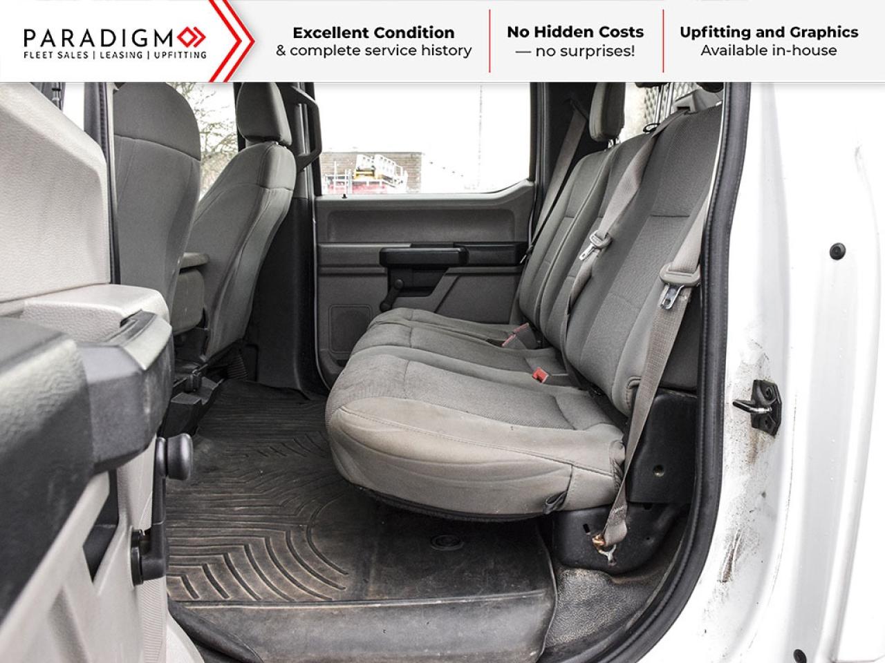 2019 Ford F-550 dump Truck PLOW AND SALTER INSTALLED! WORK READY!! Photo