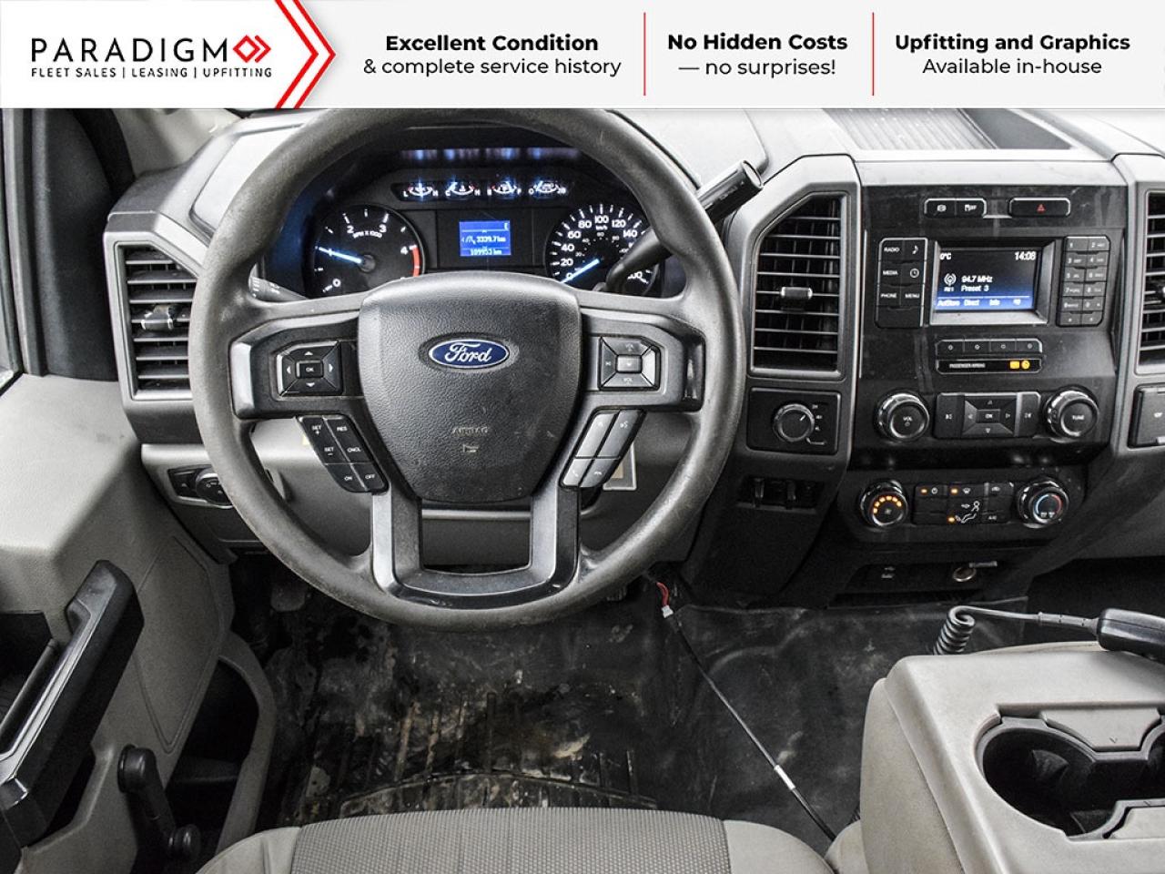 2019 Ford F-550 dump Truck PLOW AND SALTER INSTALLED! WORK READY!! Photo