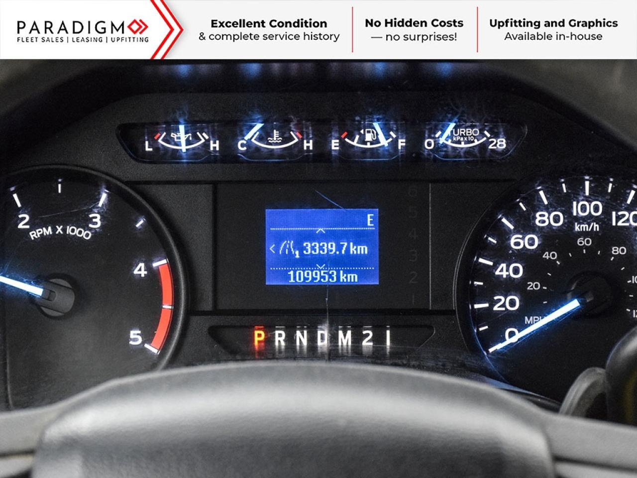 2019 Ford F-550 dump Truck PLOW AND SALTER INSTALLED! WORK READY!! Photo