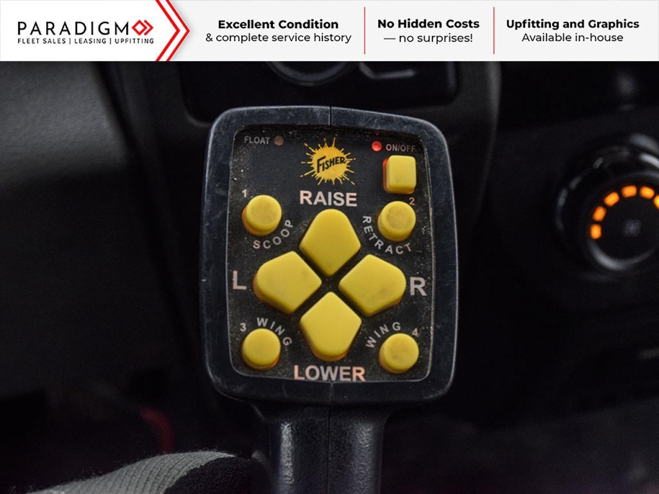 2019 Ford F-550 dump Truck PLOW AND SALTER INSTALLED! WORK READY!! Photo