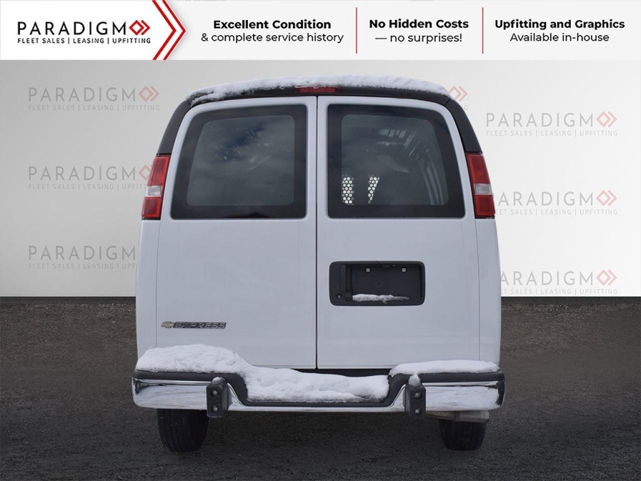 2024 Chevrolet Express 2500 135" wb Low Rooof Photo